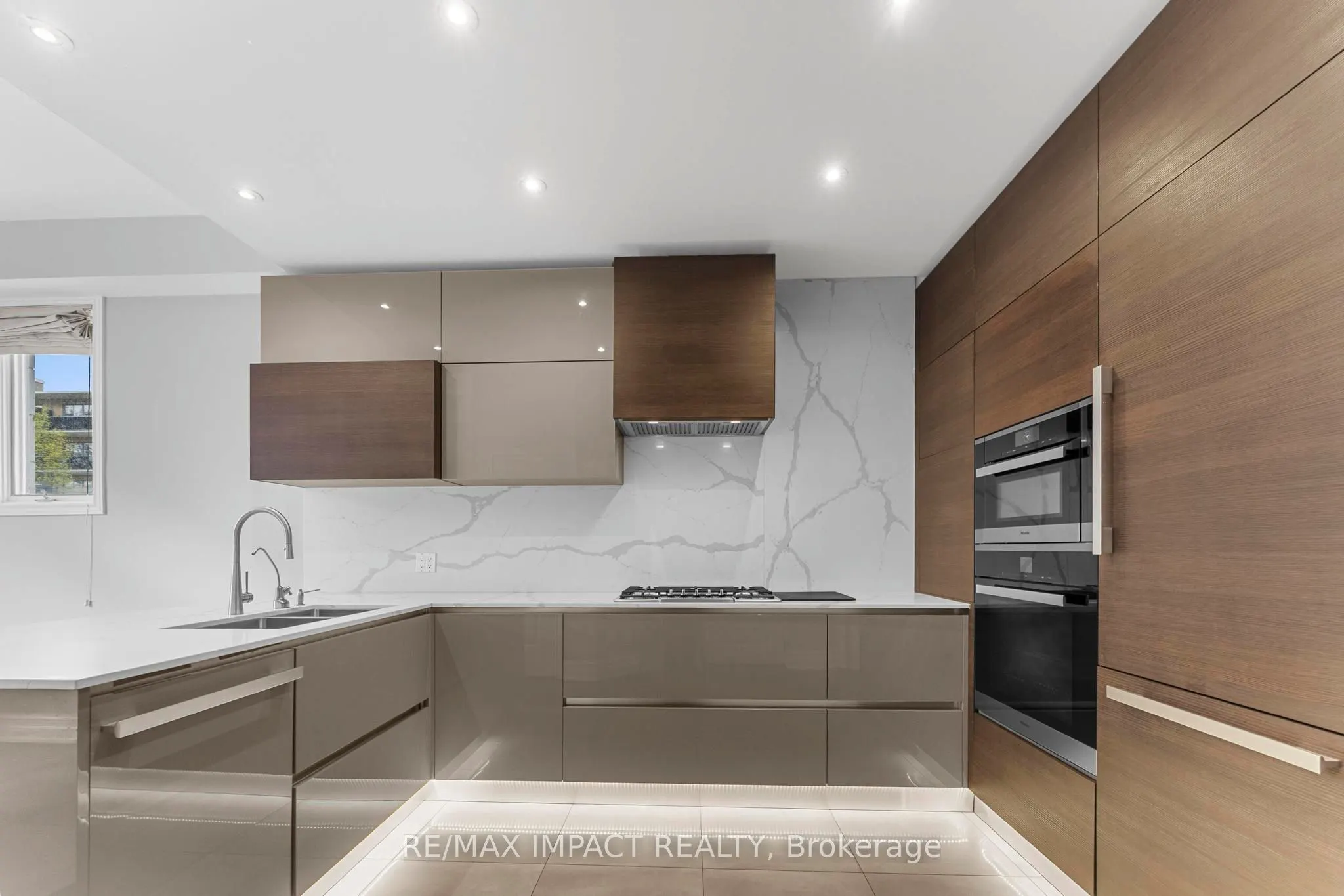 260 Russell Hill Road #13