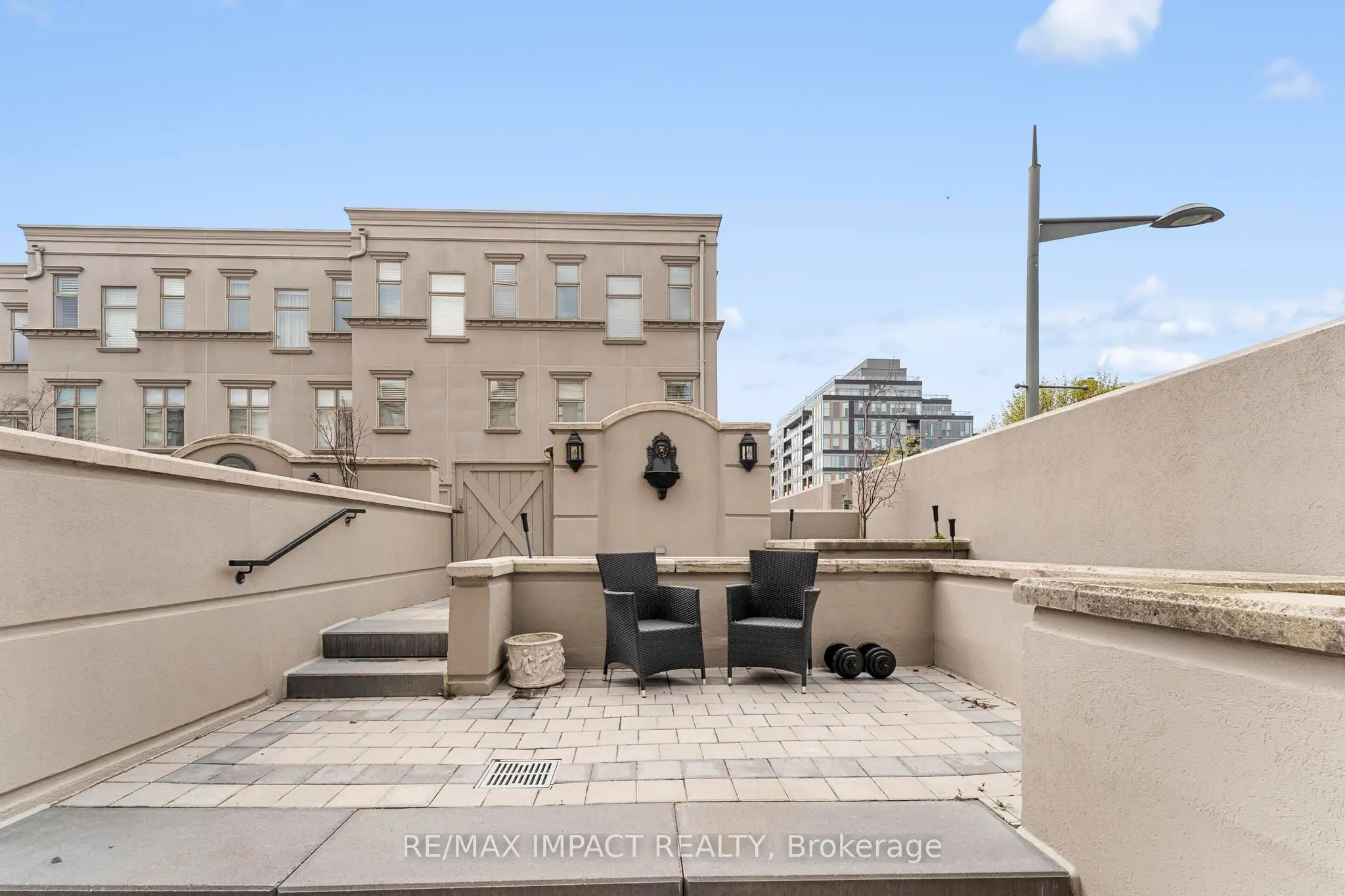 260 Russell Hill Road #13