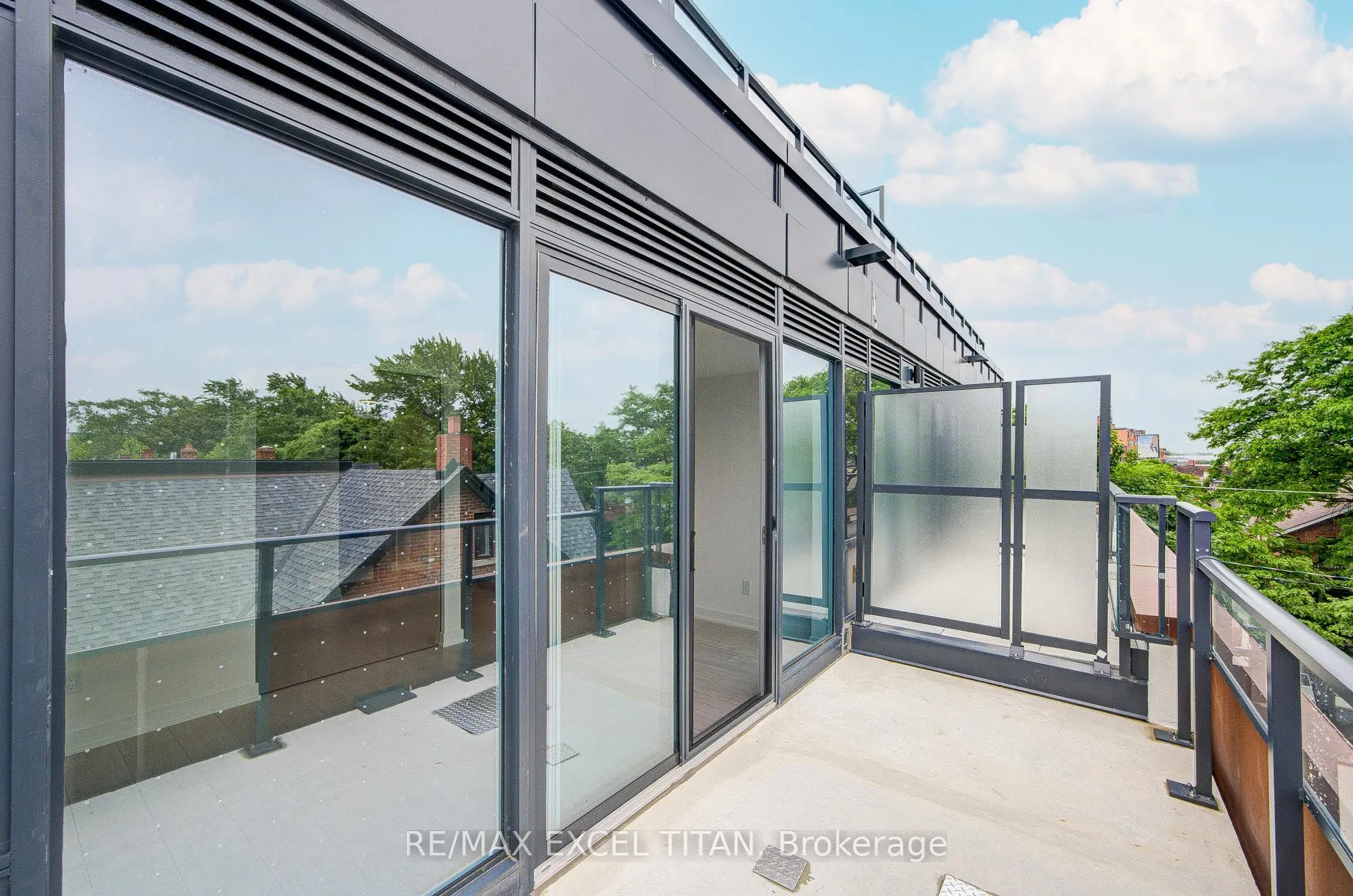 5 Lakeview Avenue #416