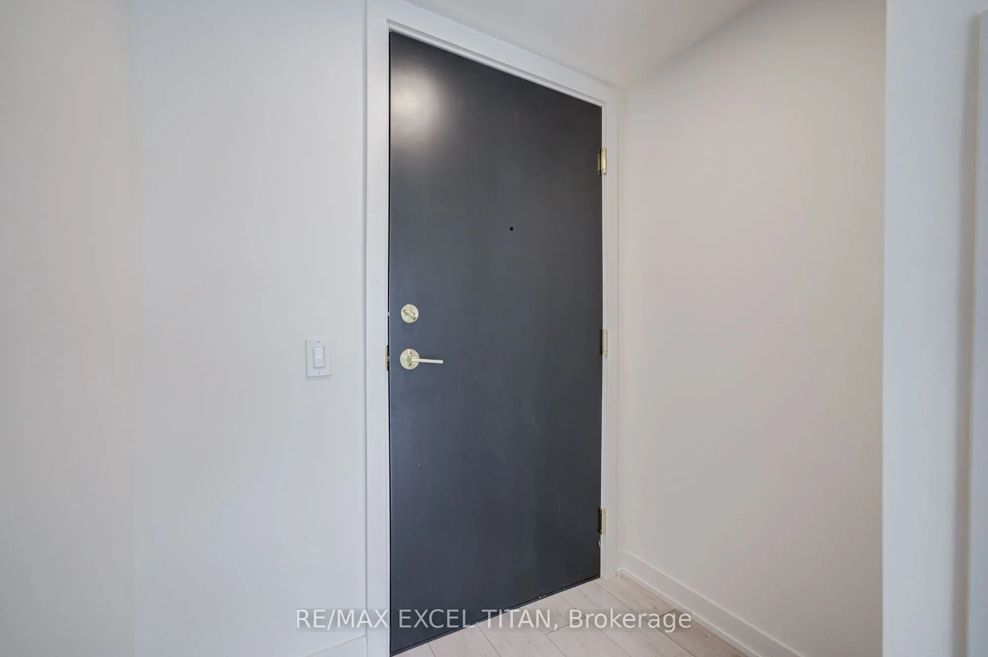 5 Lakeview Avenue #416