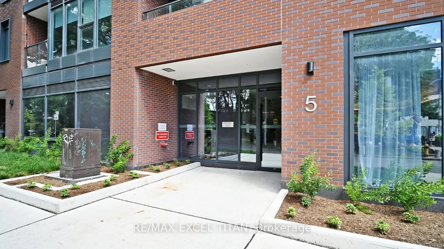 5 Lakeview Avenue #416