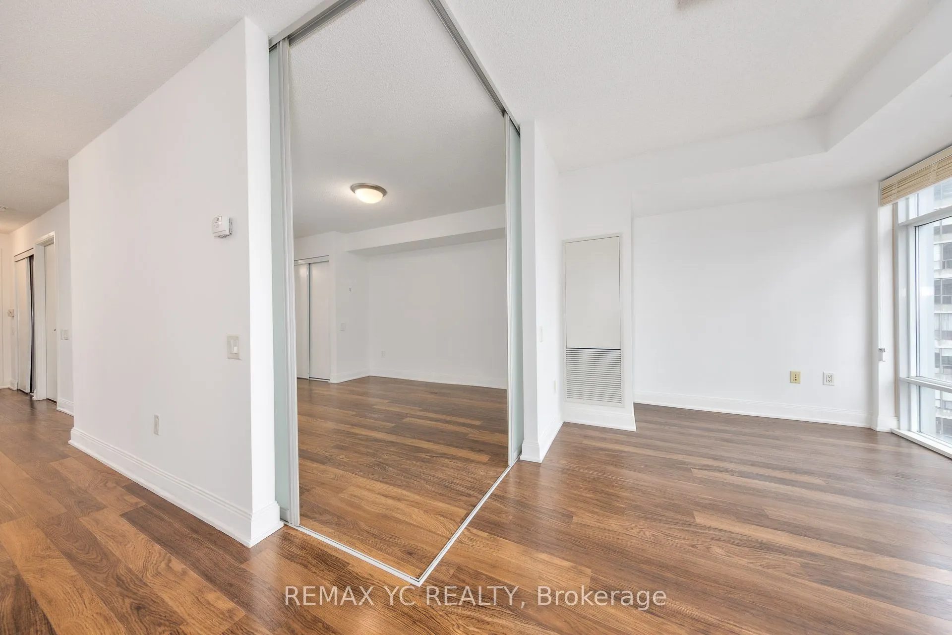 2191 Yonge Street #1103