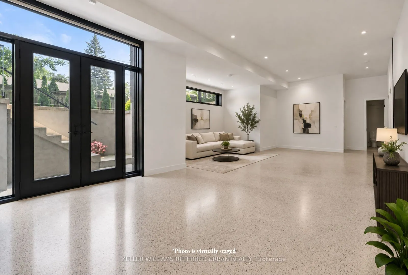 27 Berkinshaw Crescent
