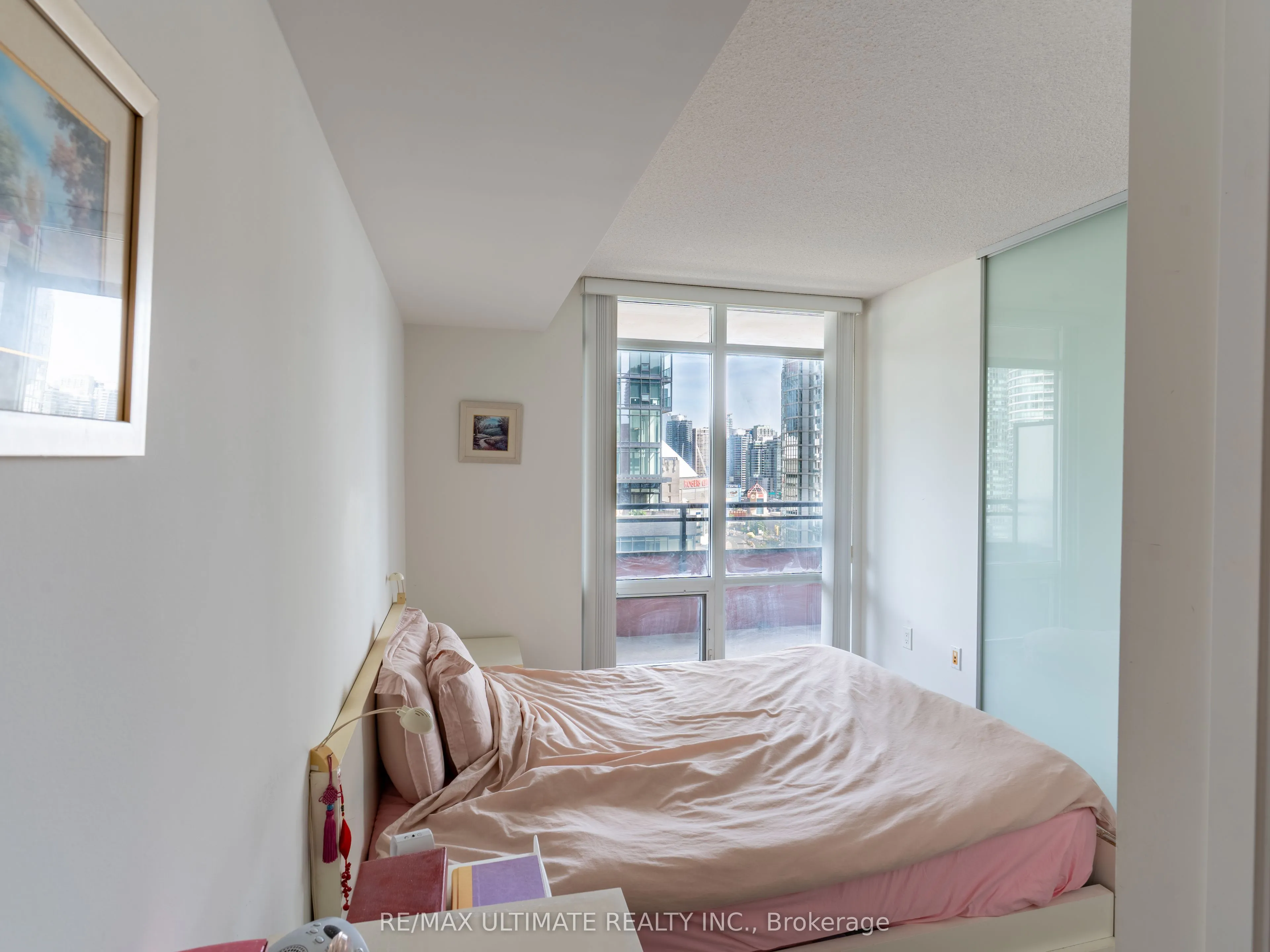 4K Spadina Avenue #1515