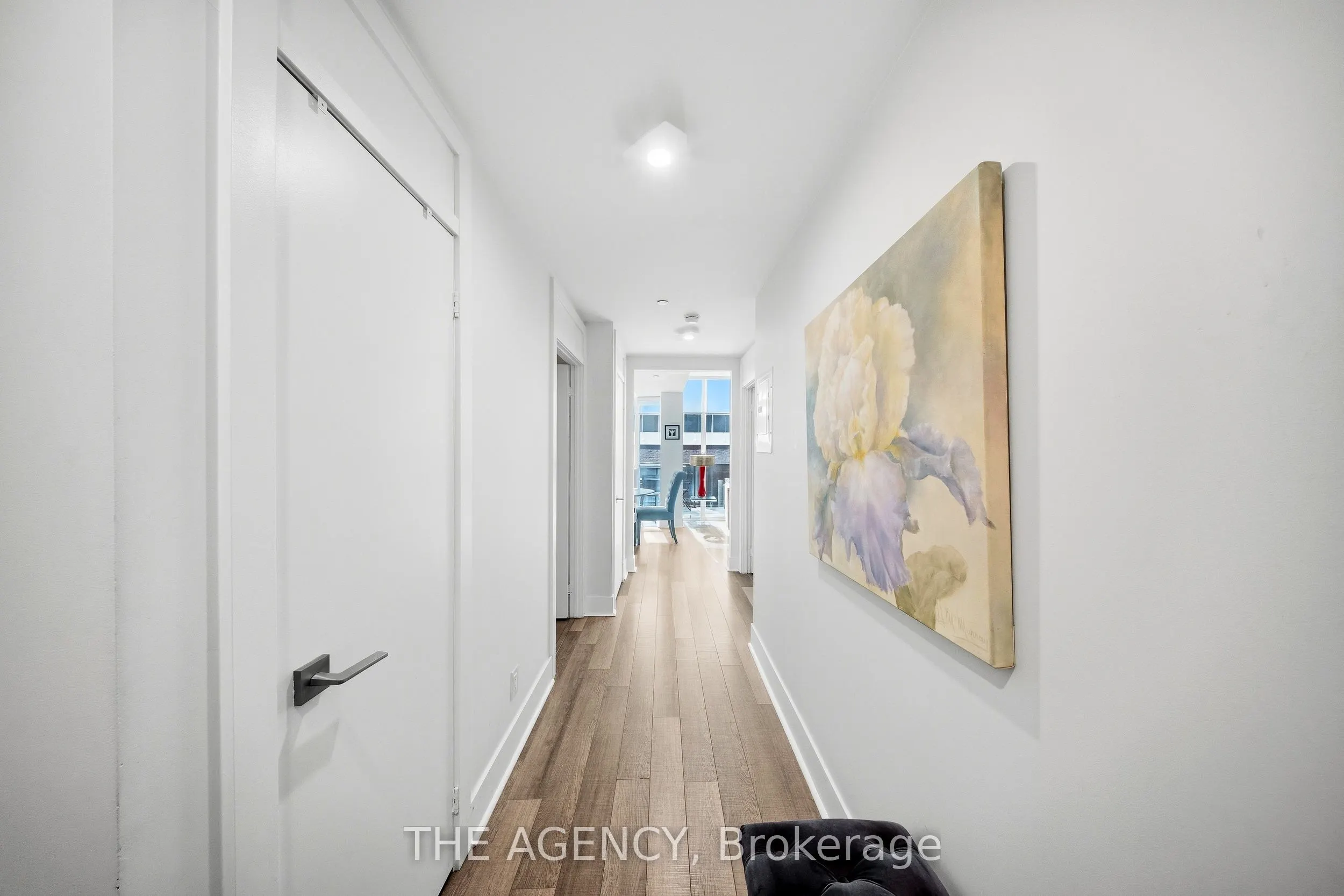 32 Davenport Road #401