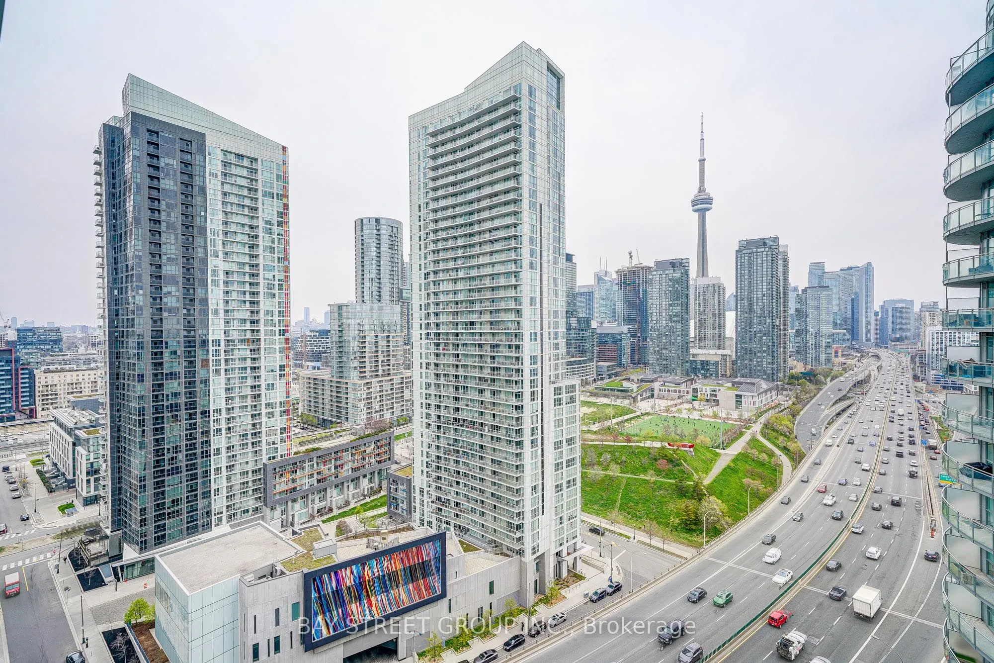 17 Bathurst Street #2612