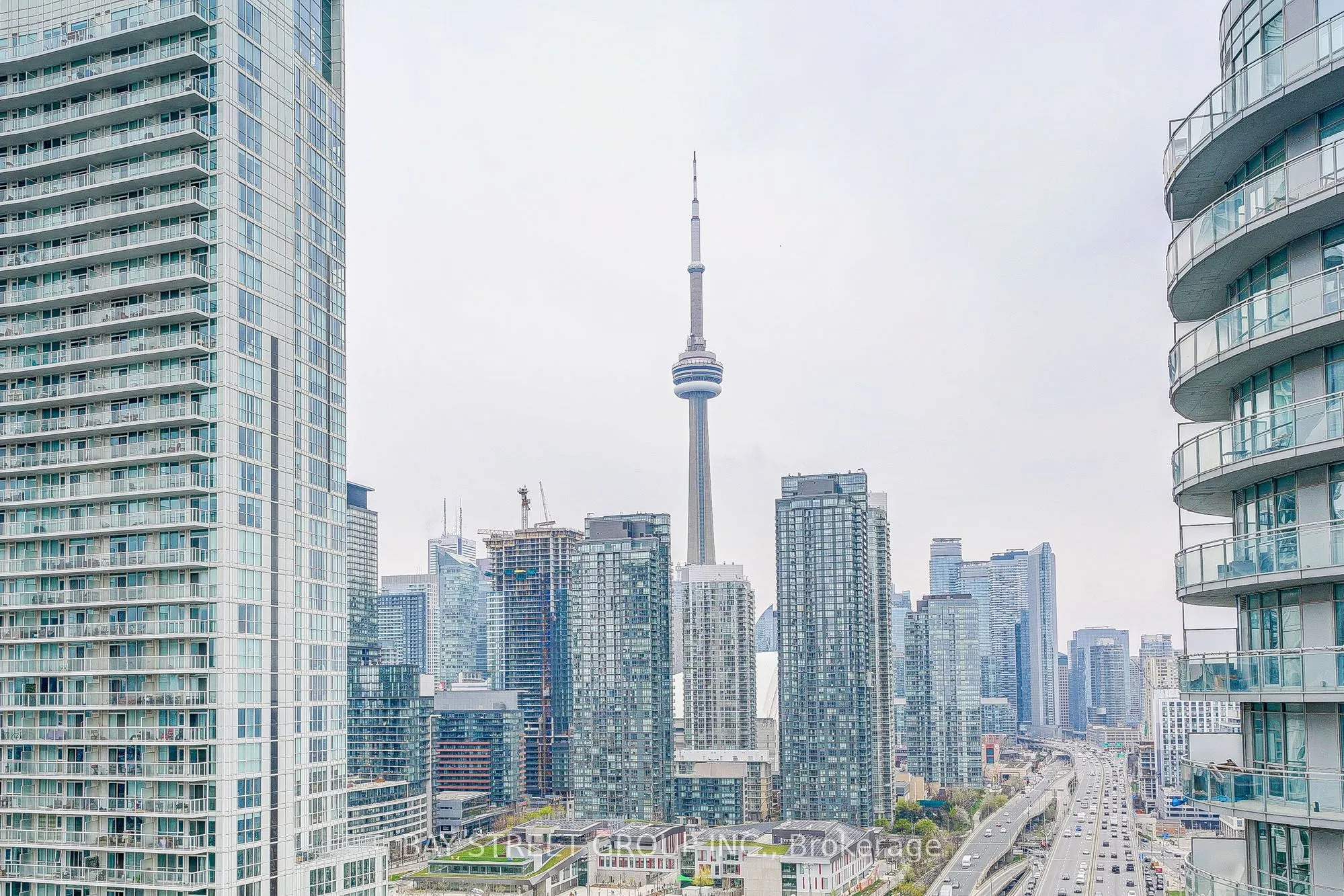 17 Bathurst Street #2612