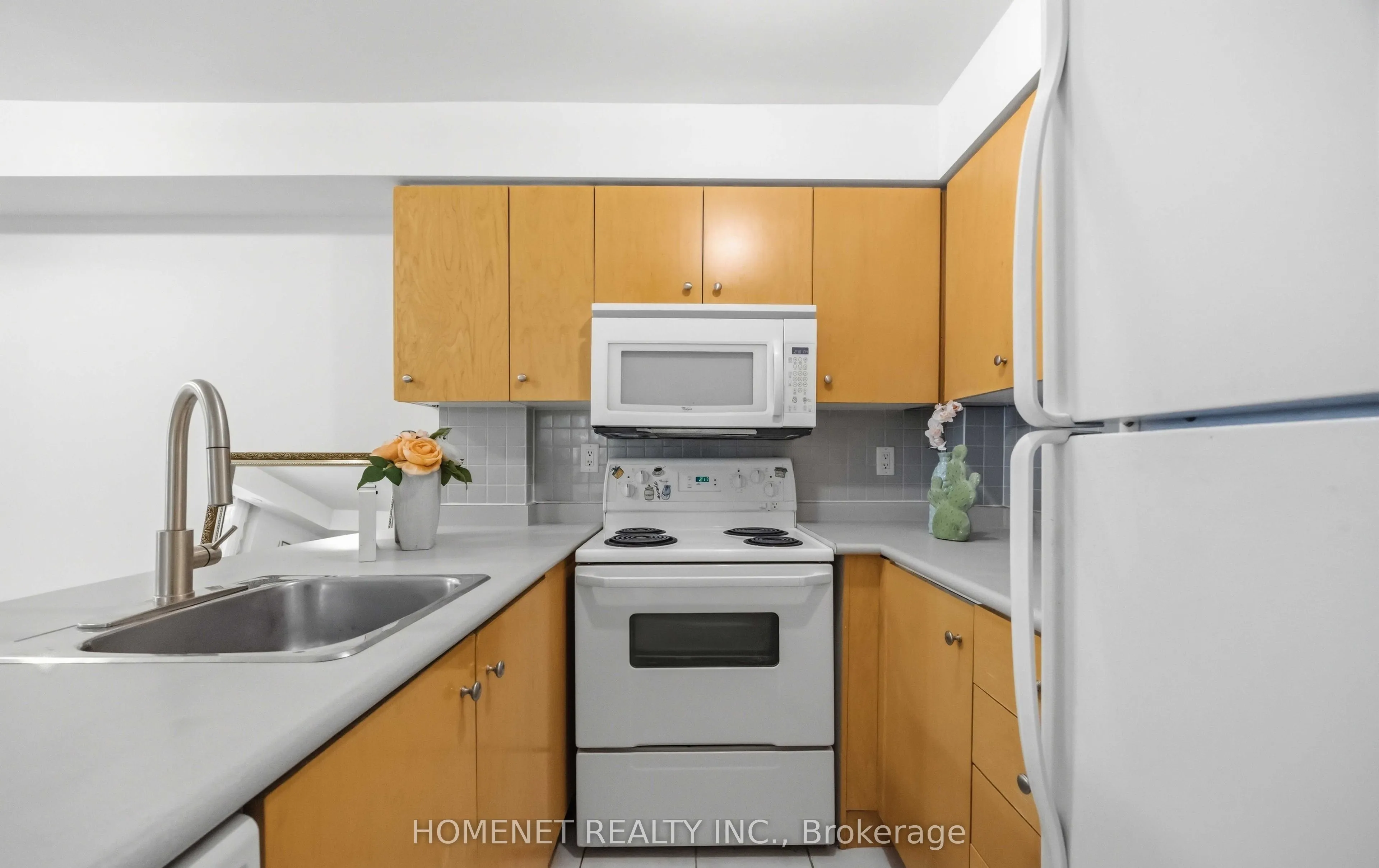 415 Jarvis Street #121