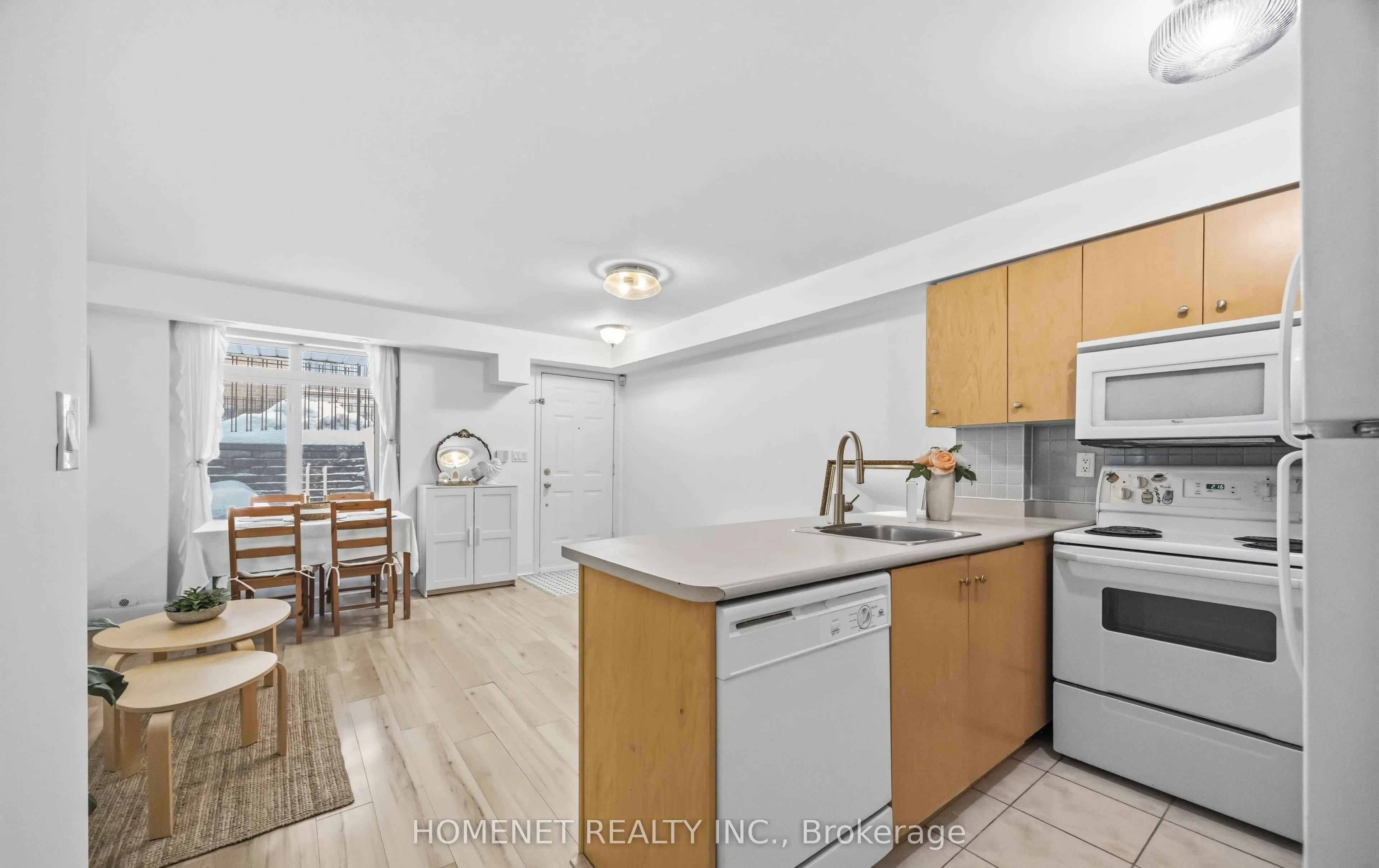 415 Jarvis Street #121