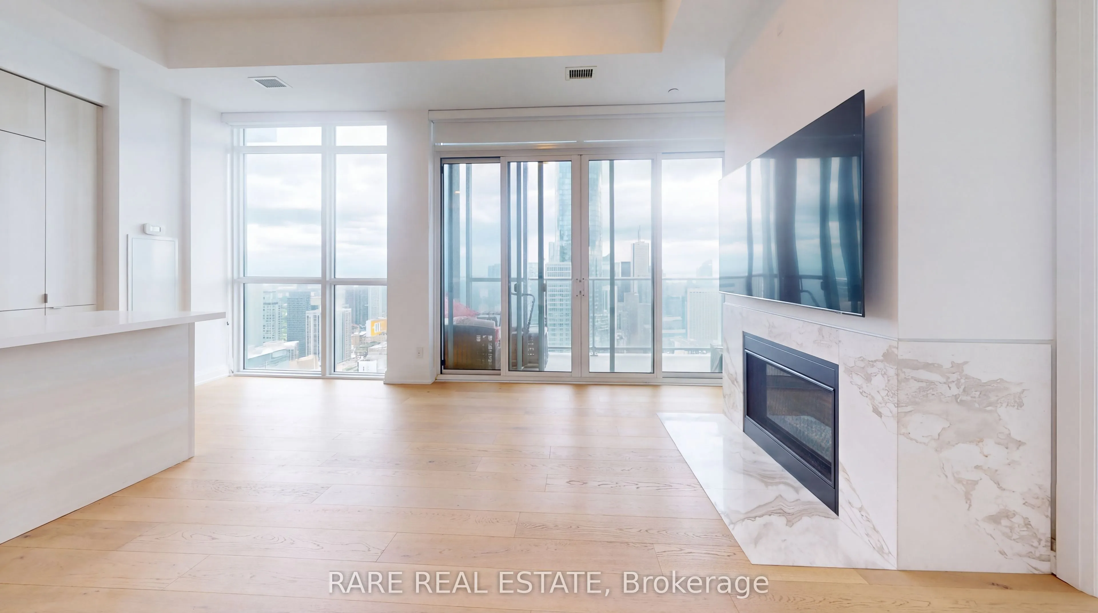 7 Grenville Street #6111