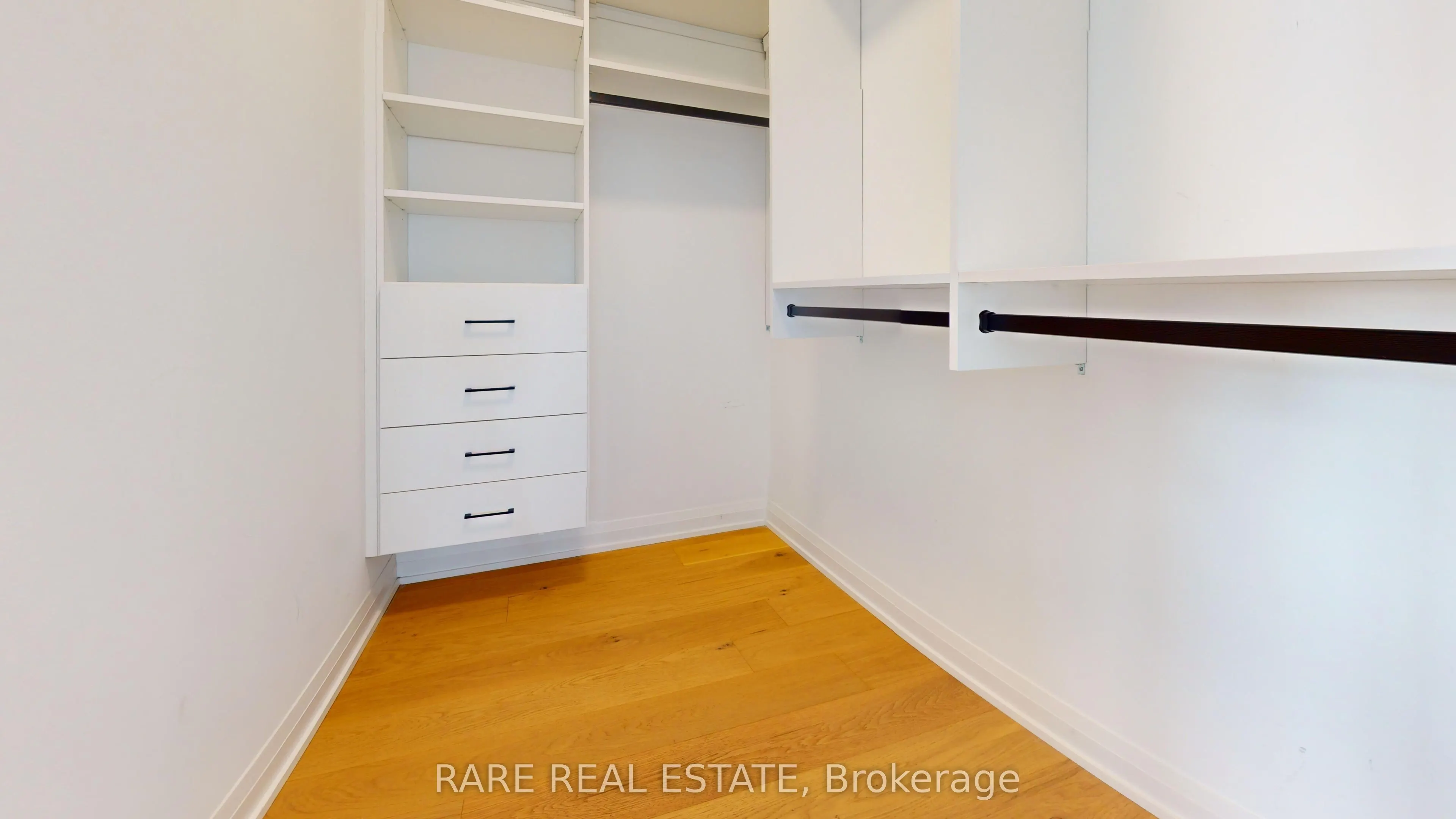 7 Grenville Street #6111