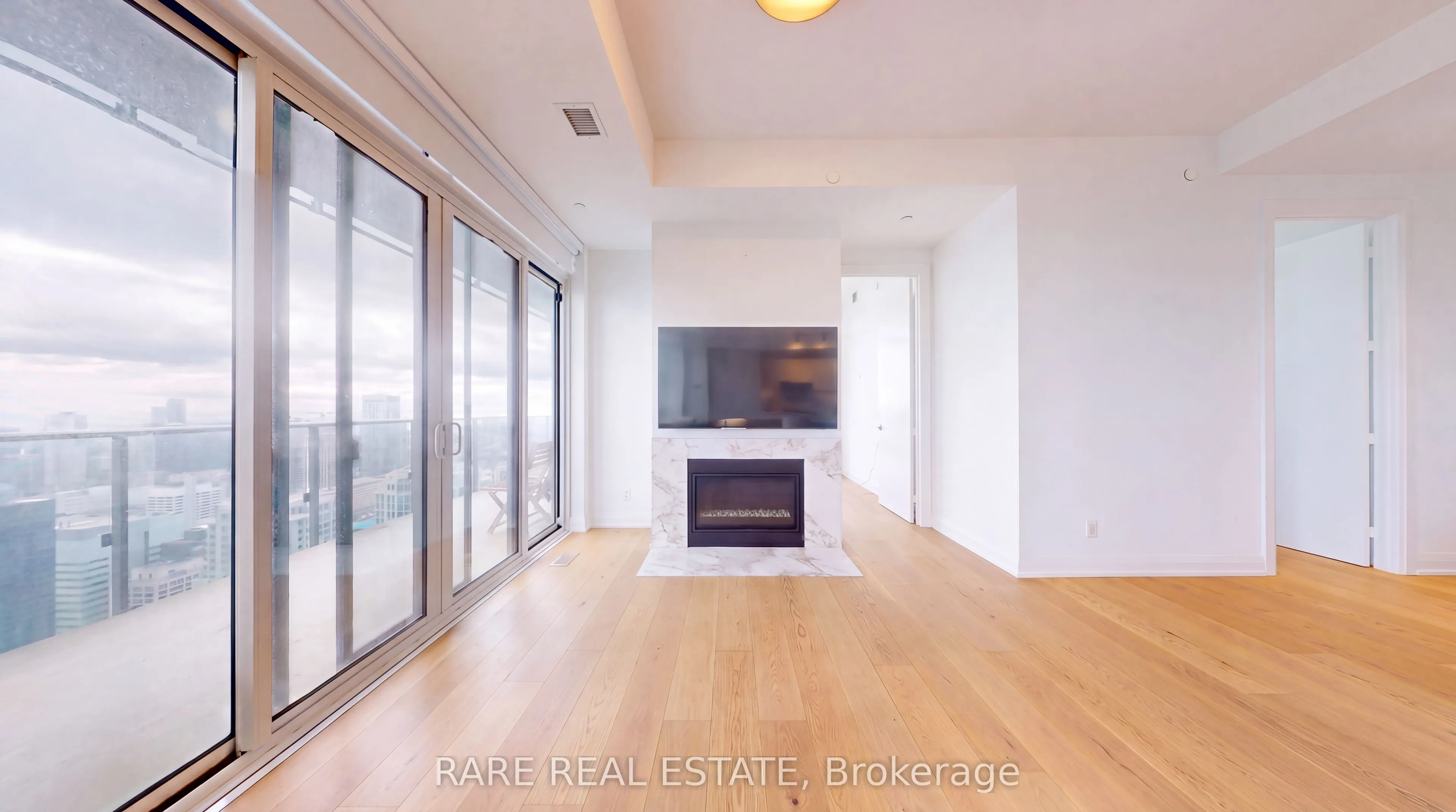 7 Grenville Street #6111