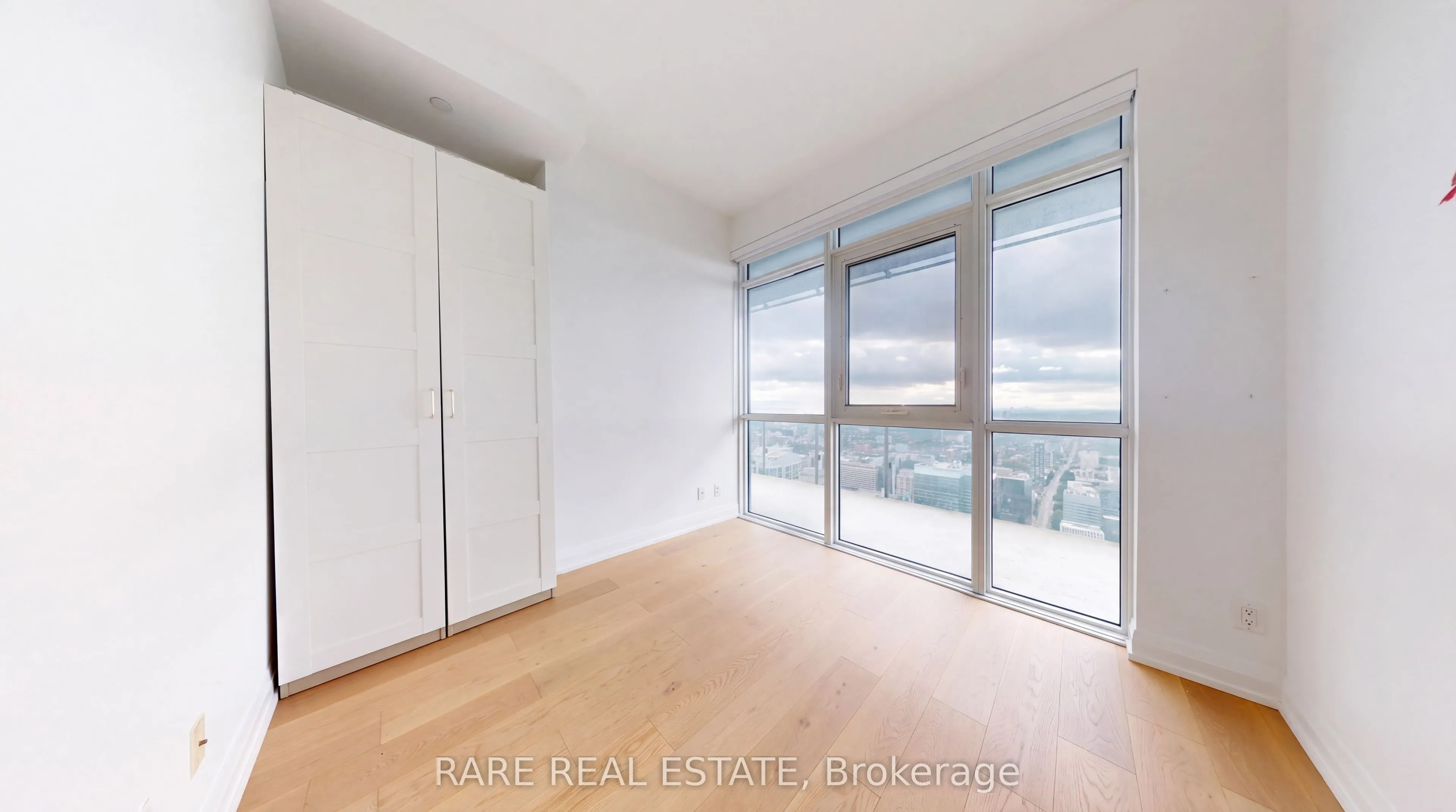 7 Grenville Street #6111