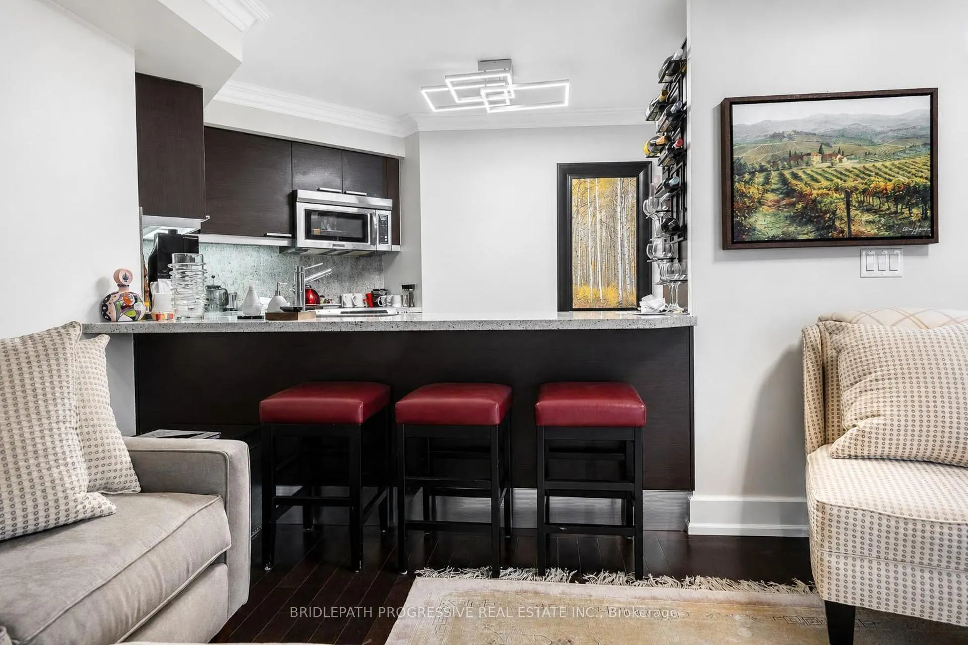 650 Sheppard Avenue E #307