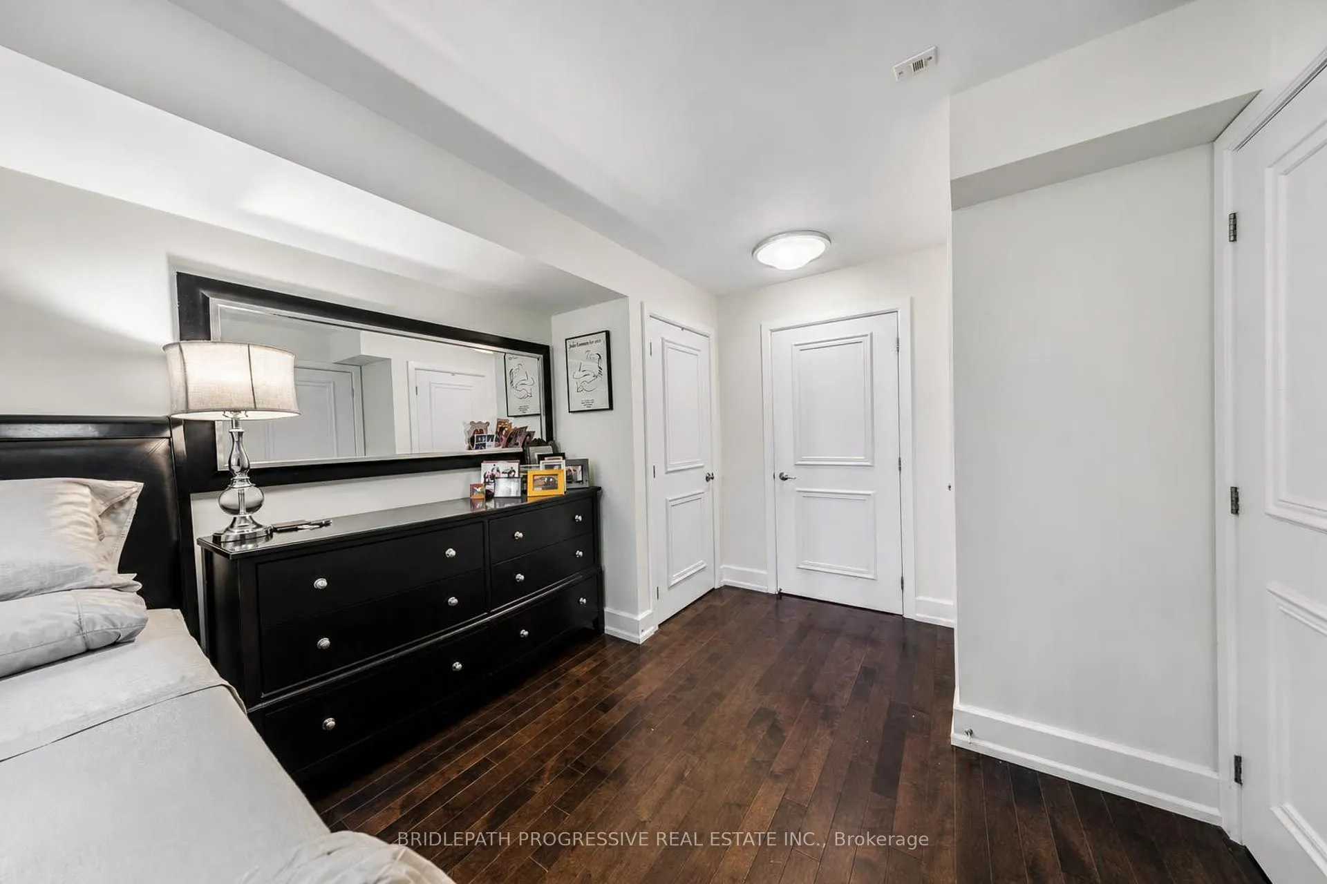 650 Sheppard Avenue E #307