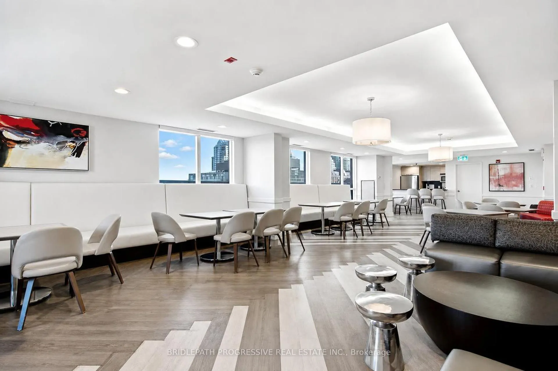 650 Sheppard Avenue E #307