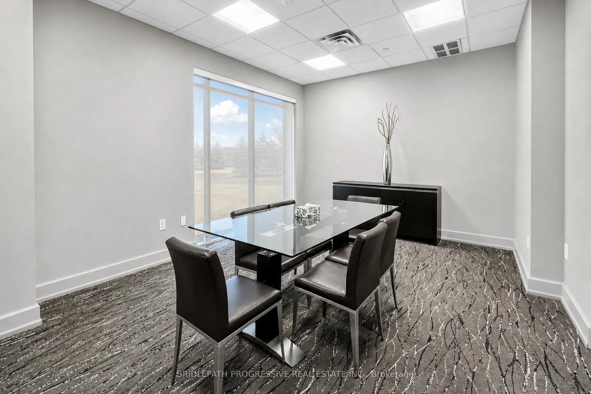 650 Sheppard Avenue E #307
