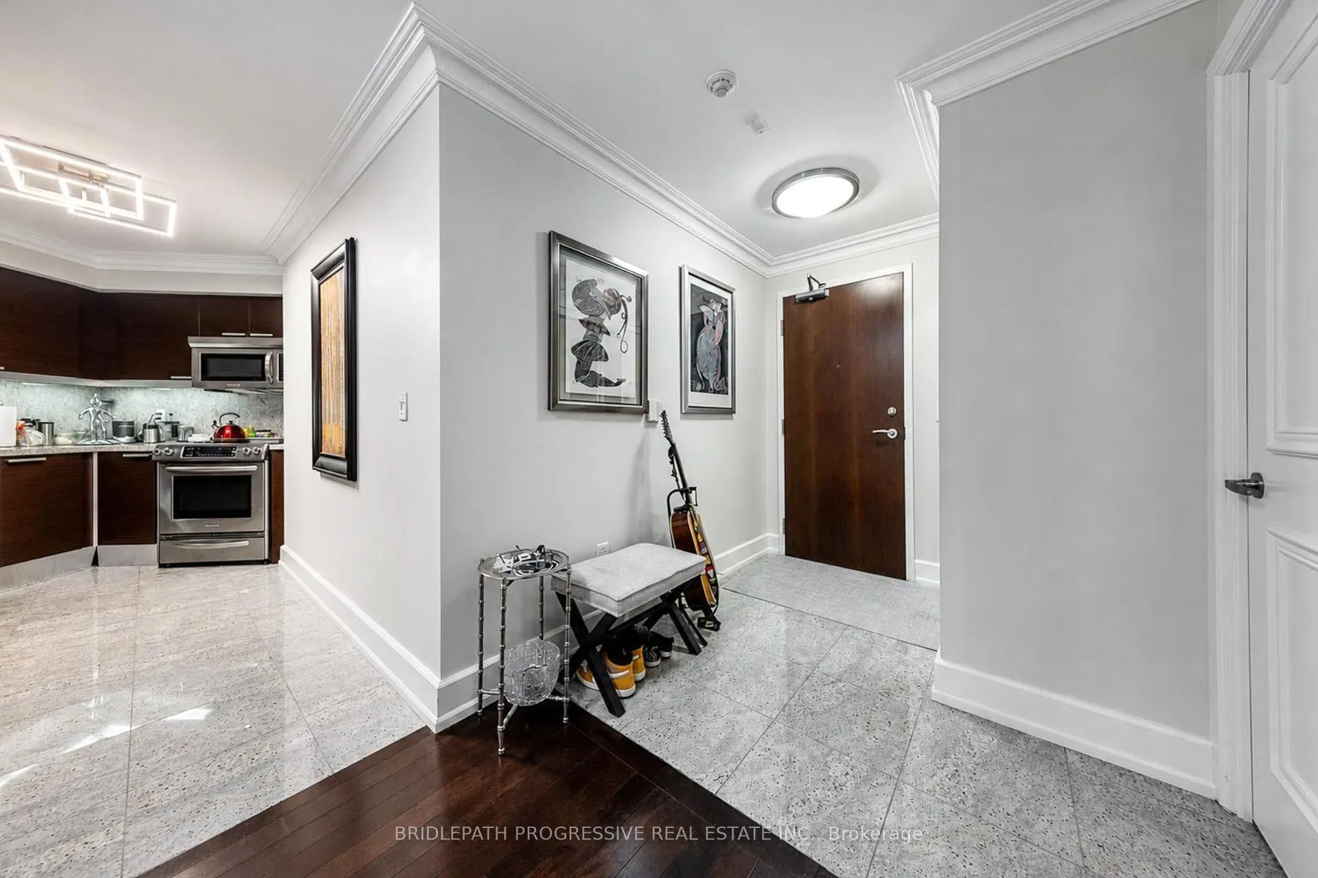 650 Sheppard Avenue E #307