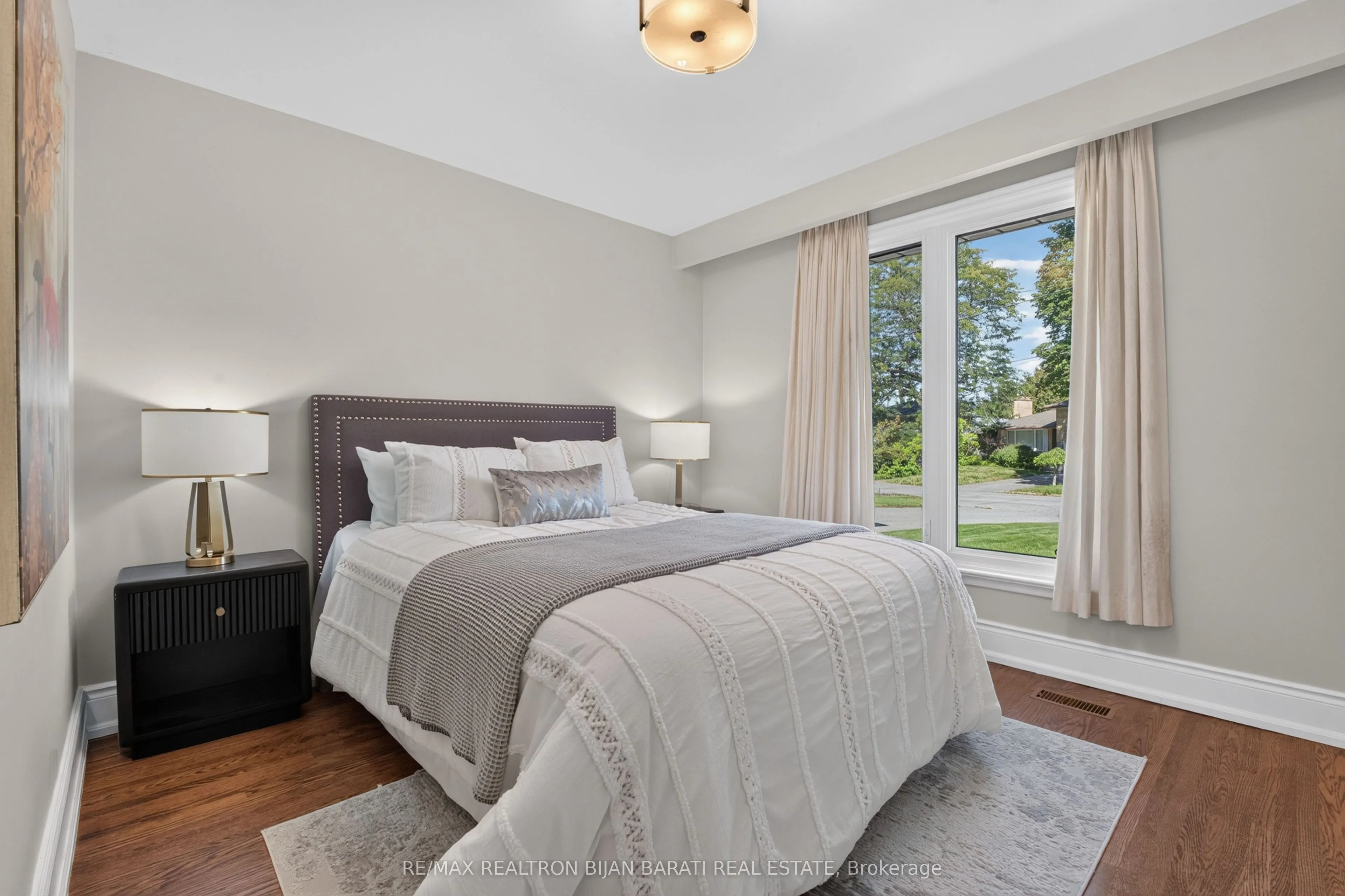 22 Brucedale Crescent