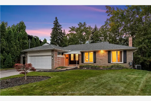 22 Brucedale Crescent