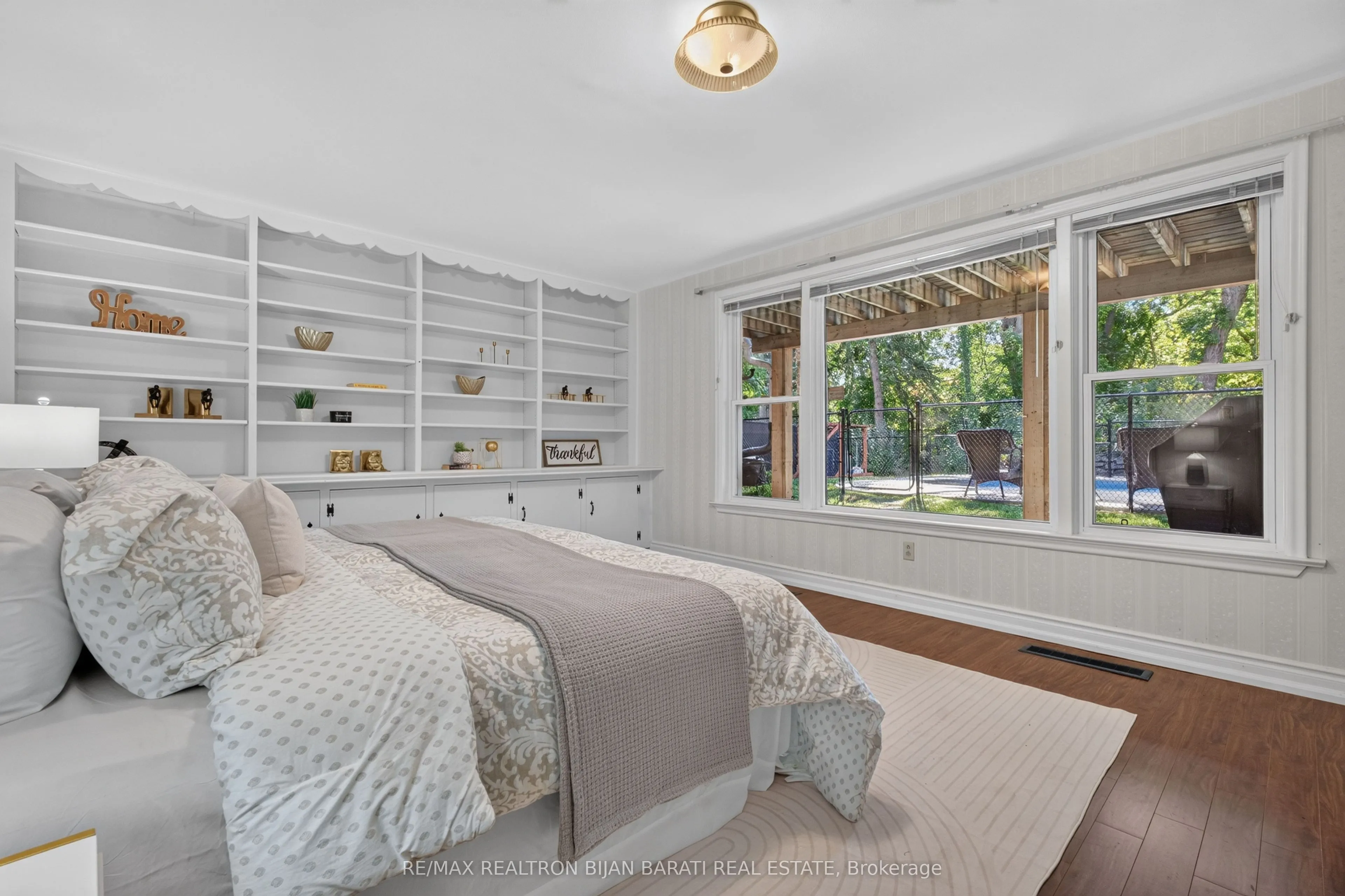 22 Brucedale Crescent