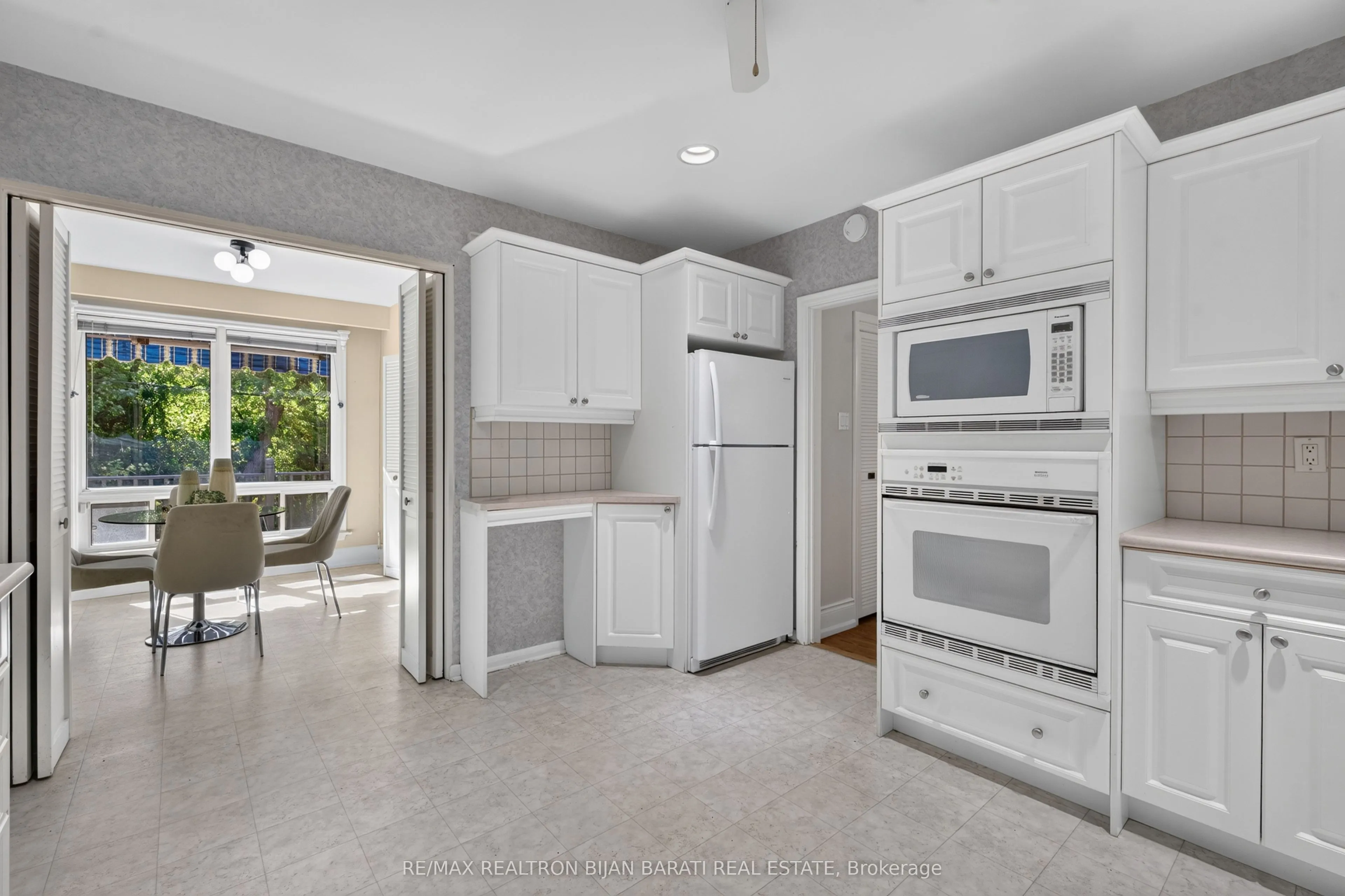22 Brucedale Crescent