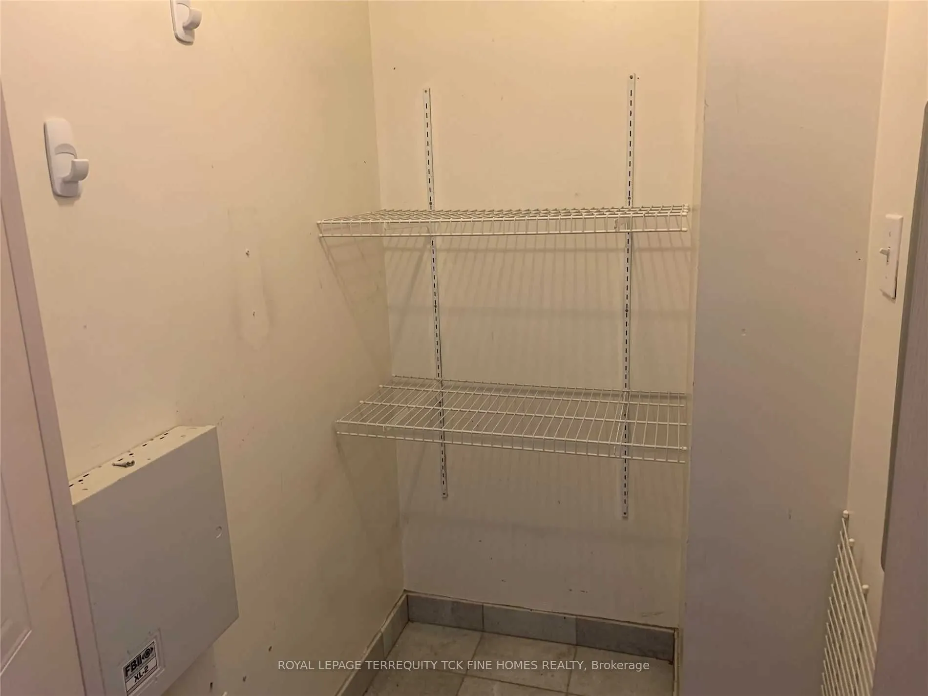 105 Victoria Street #1205