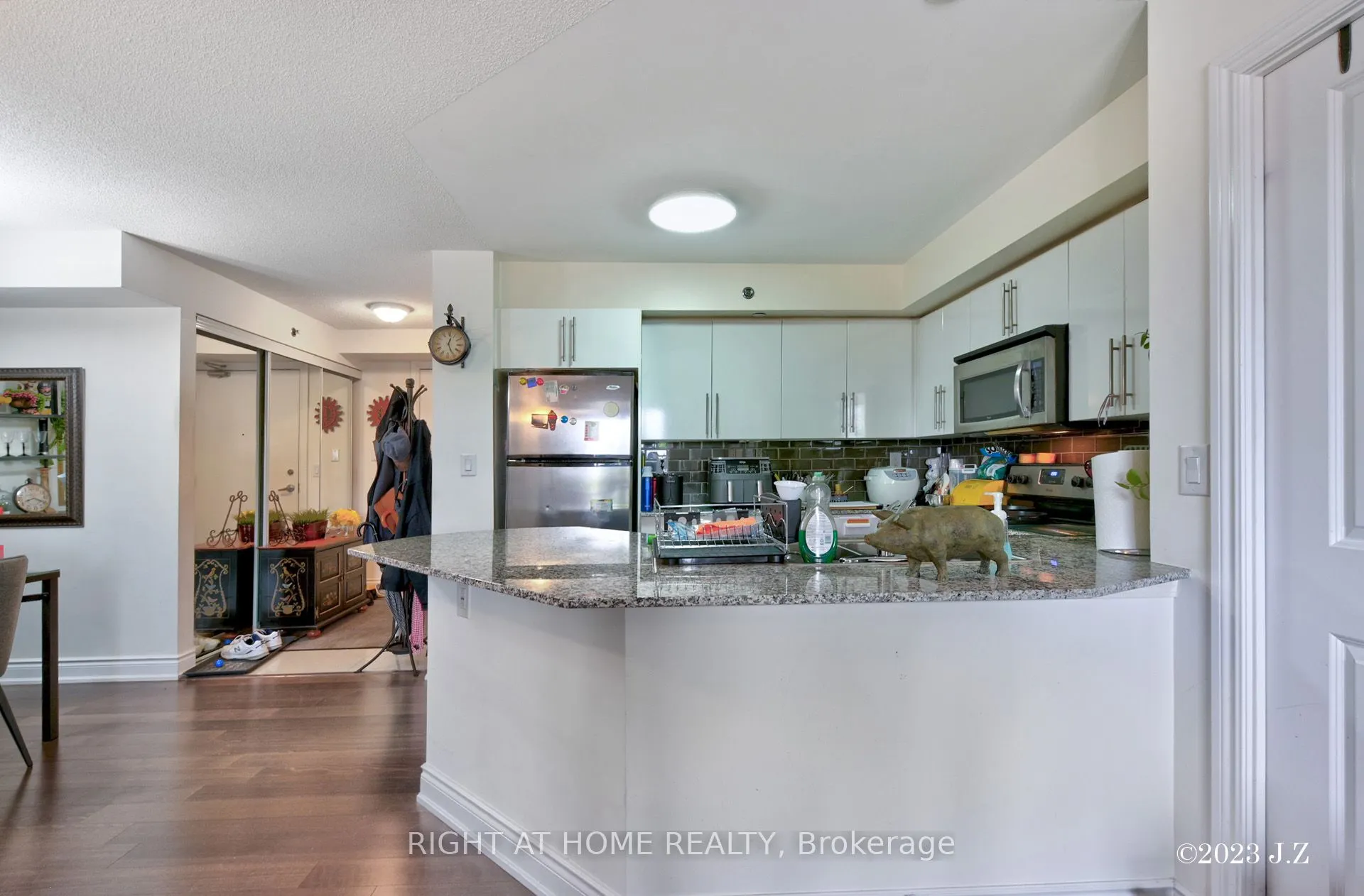 760 Sheppard Avenue W #312