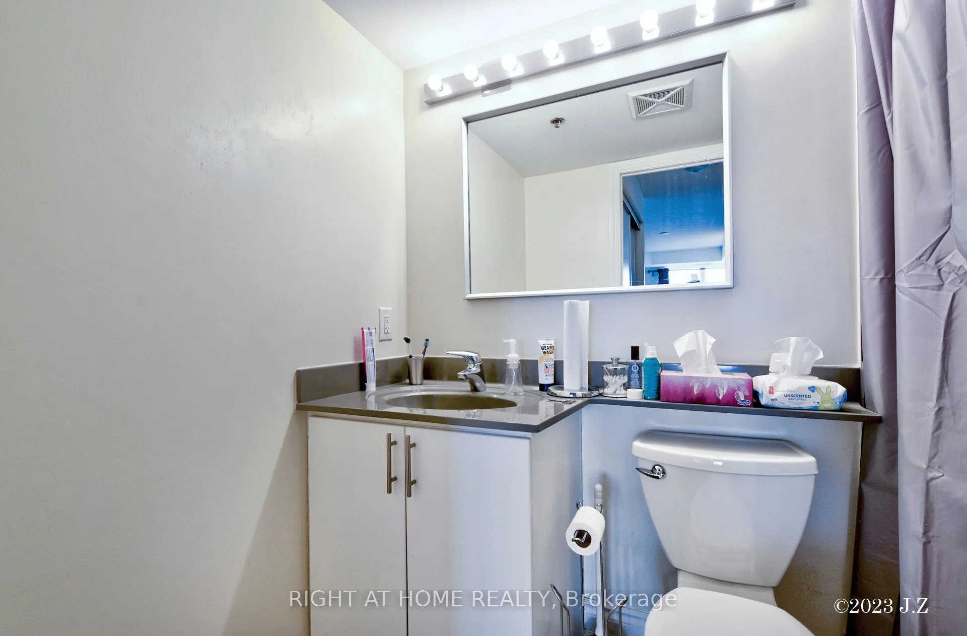 760 Sheppard Avenue W #312
