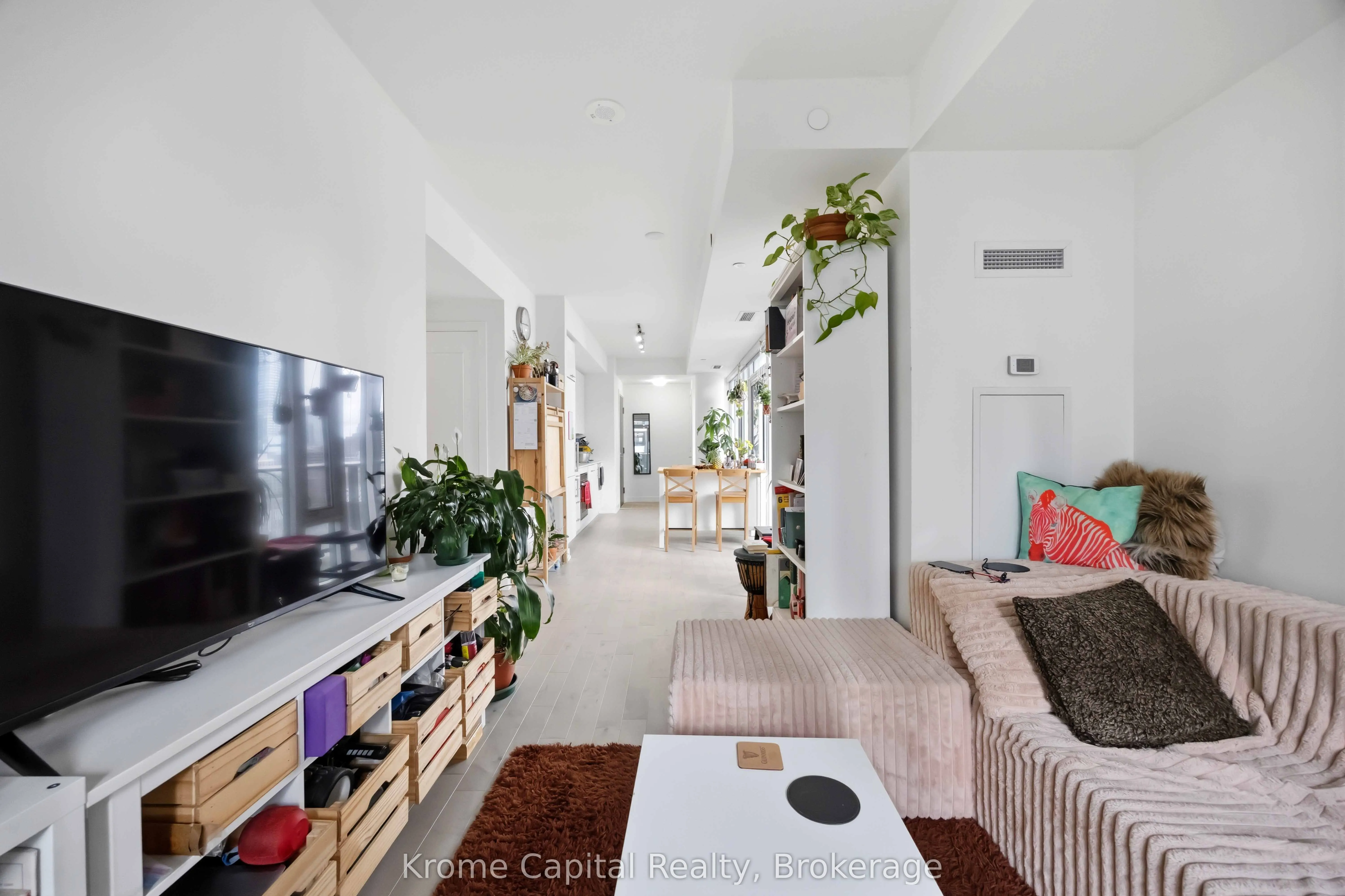 330 Richmond Street W #2615