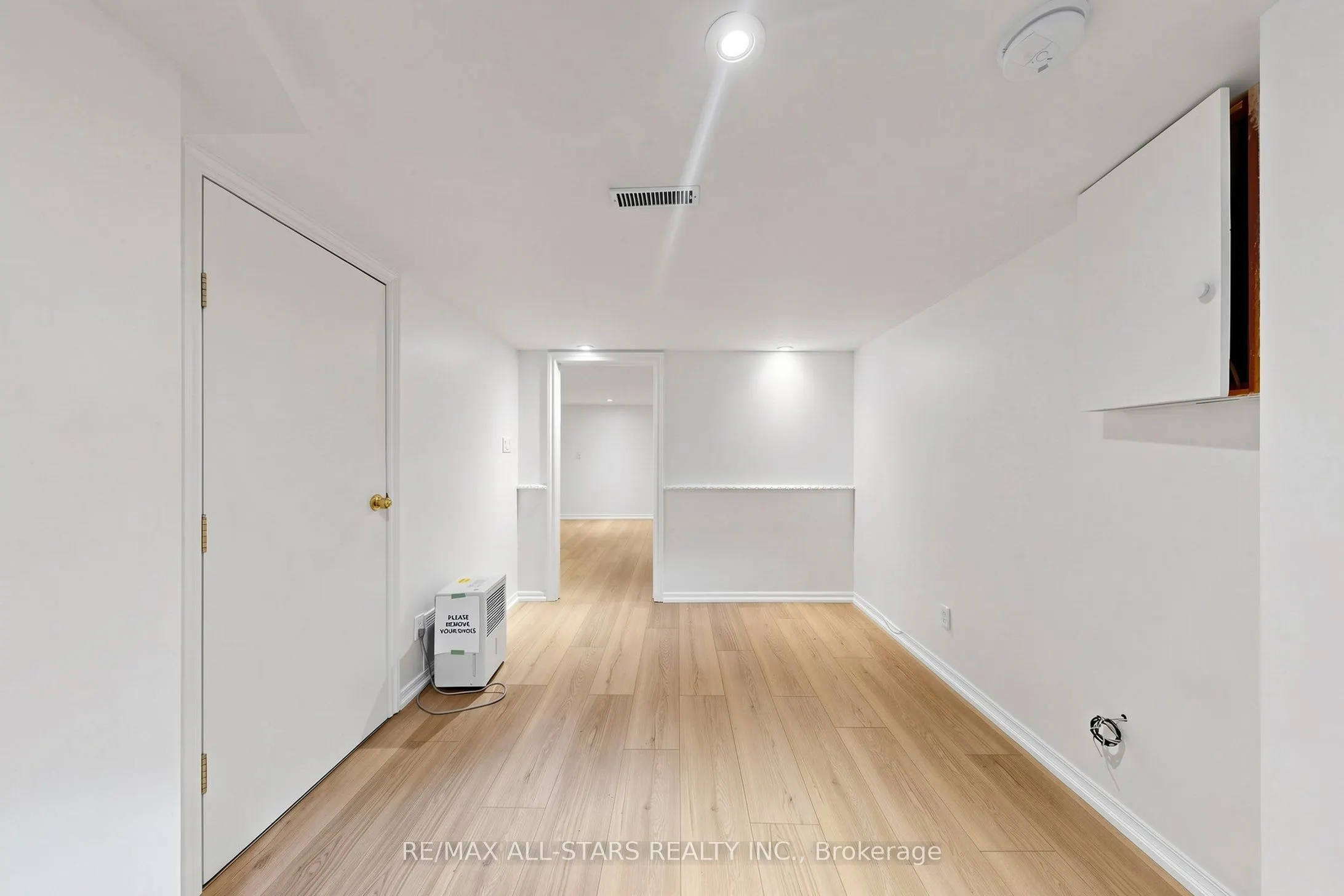 68 Macpherson Avenue #Basement