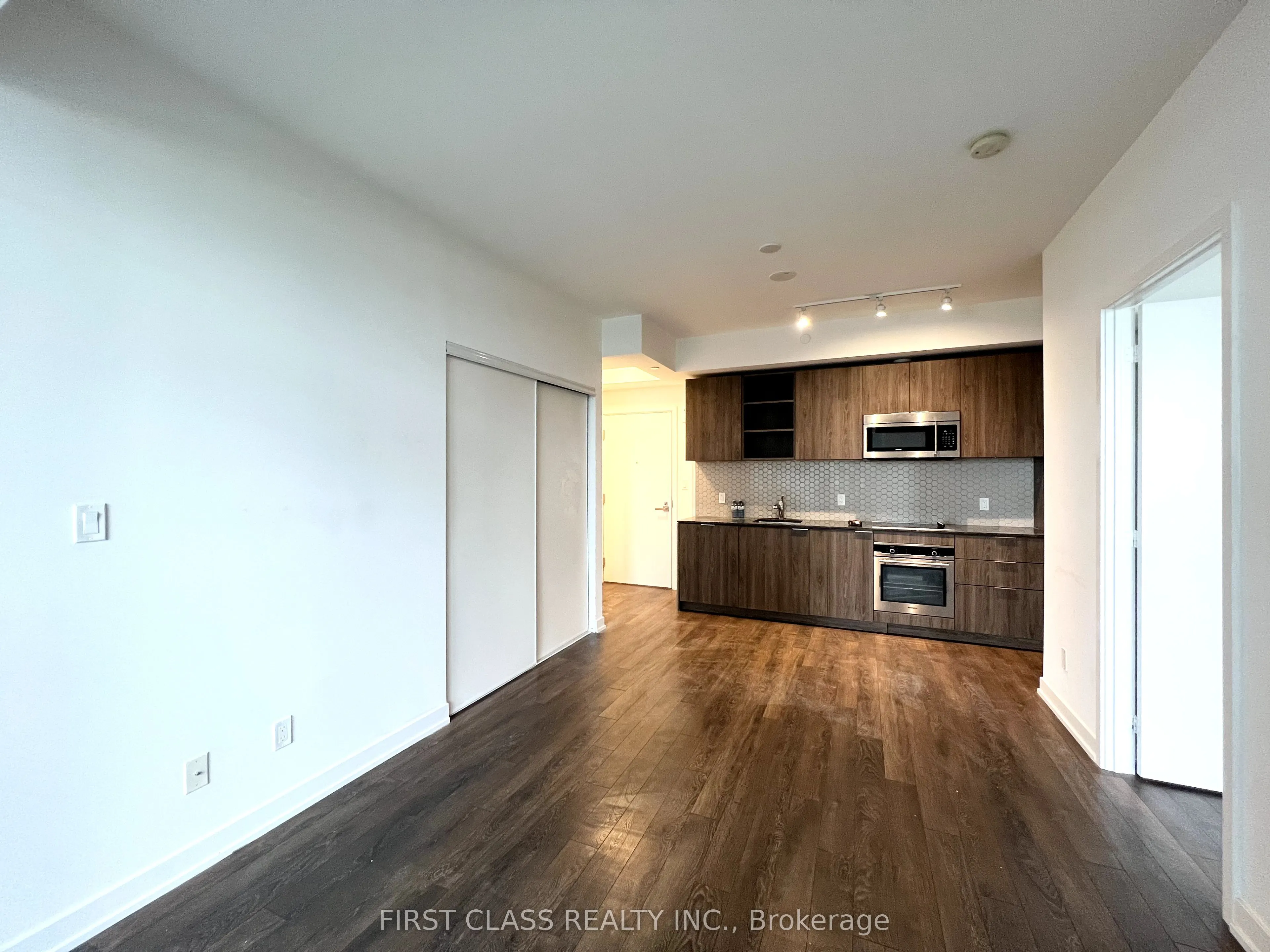 50 Ordnance Street #1401