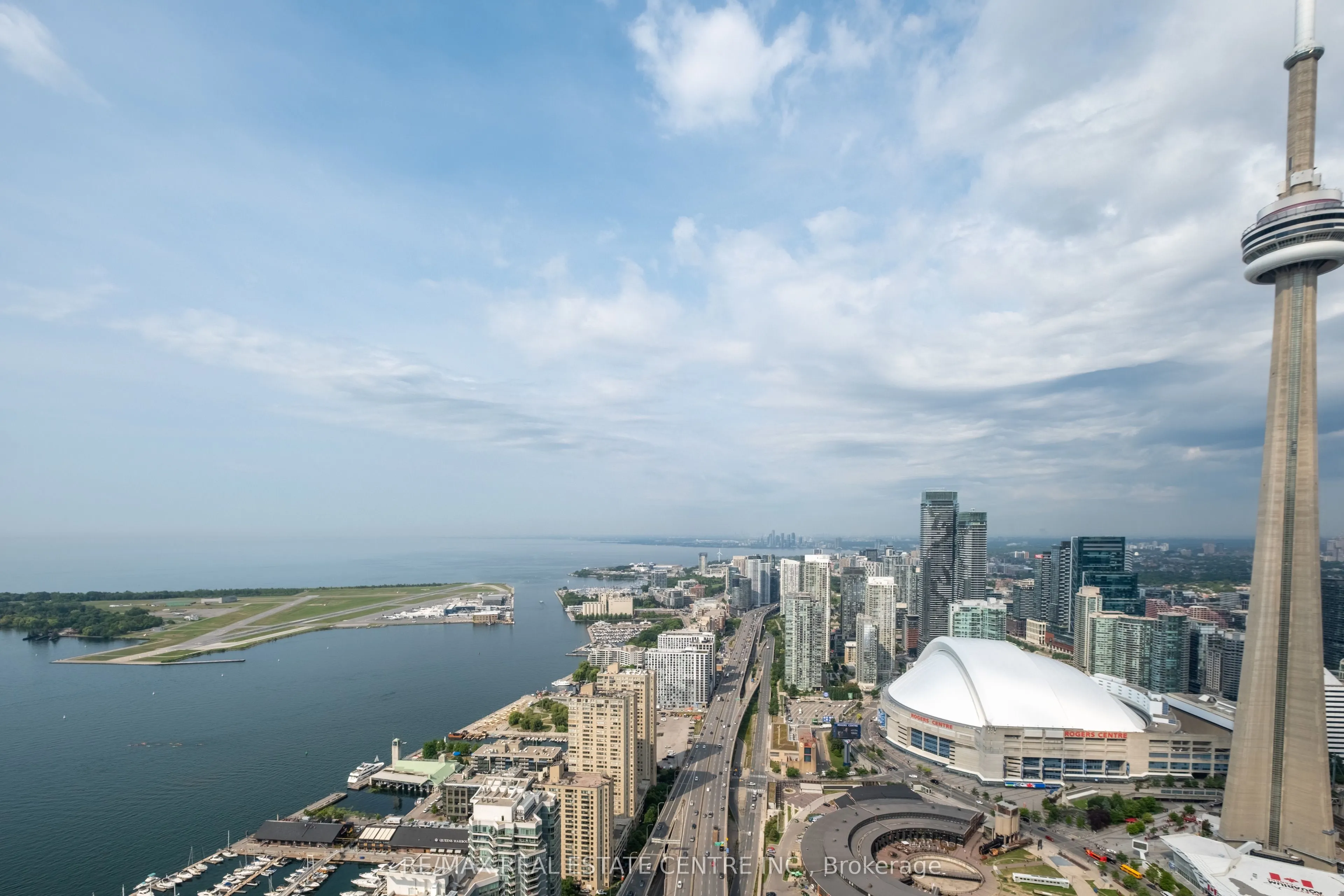10 York Street #6210