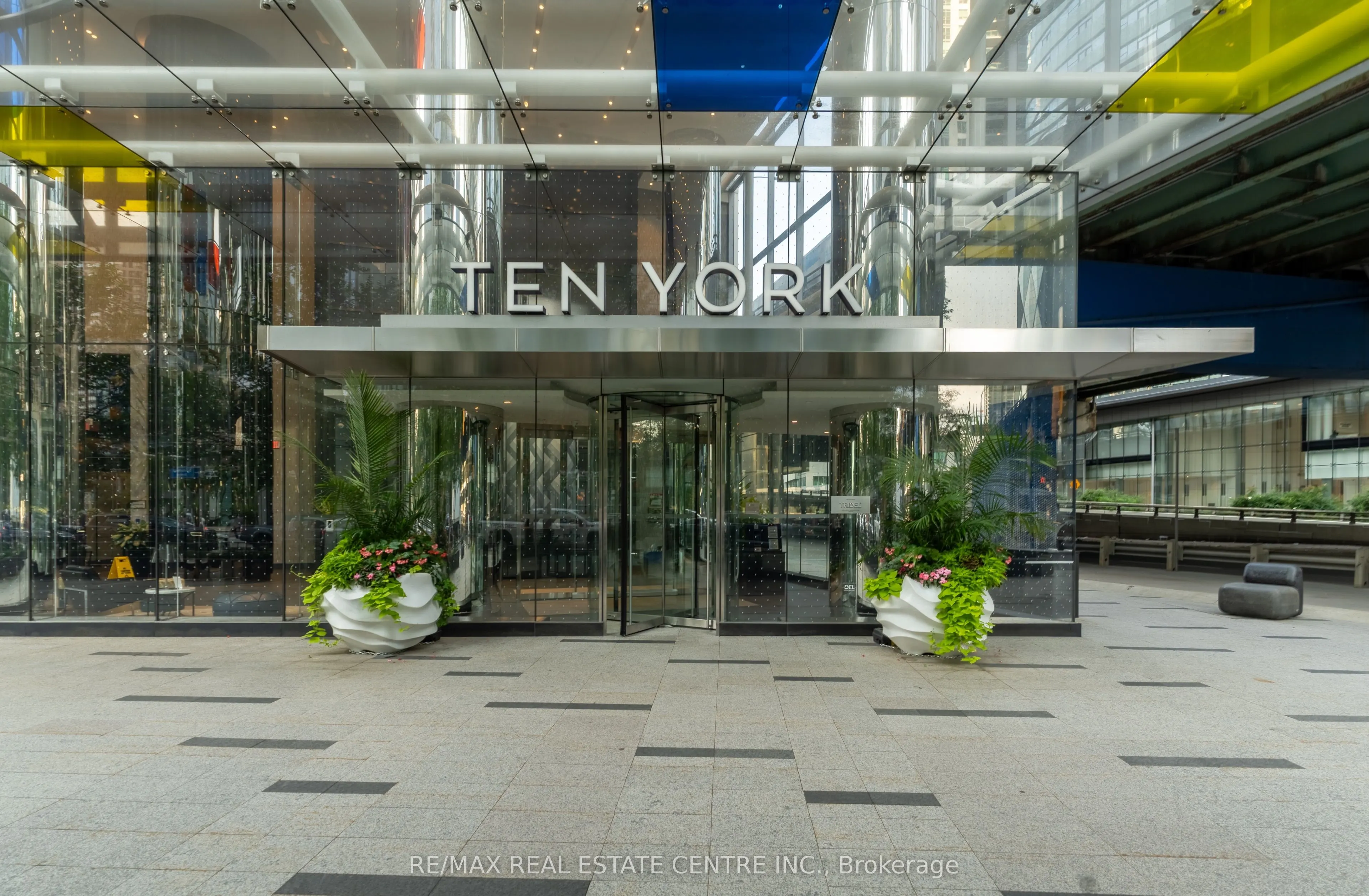 10 York Street #6210
