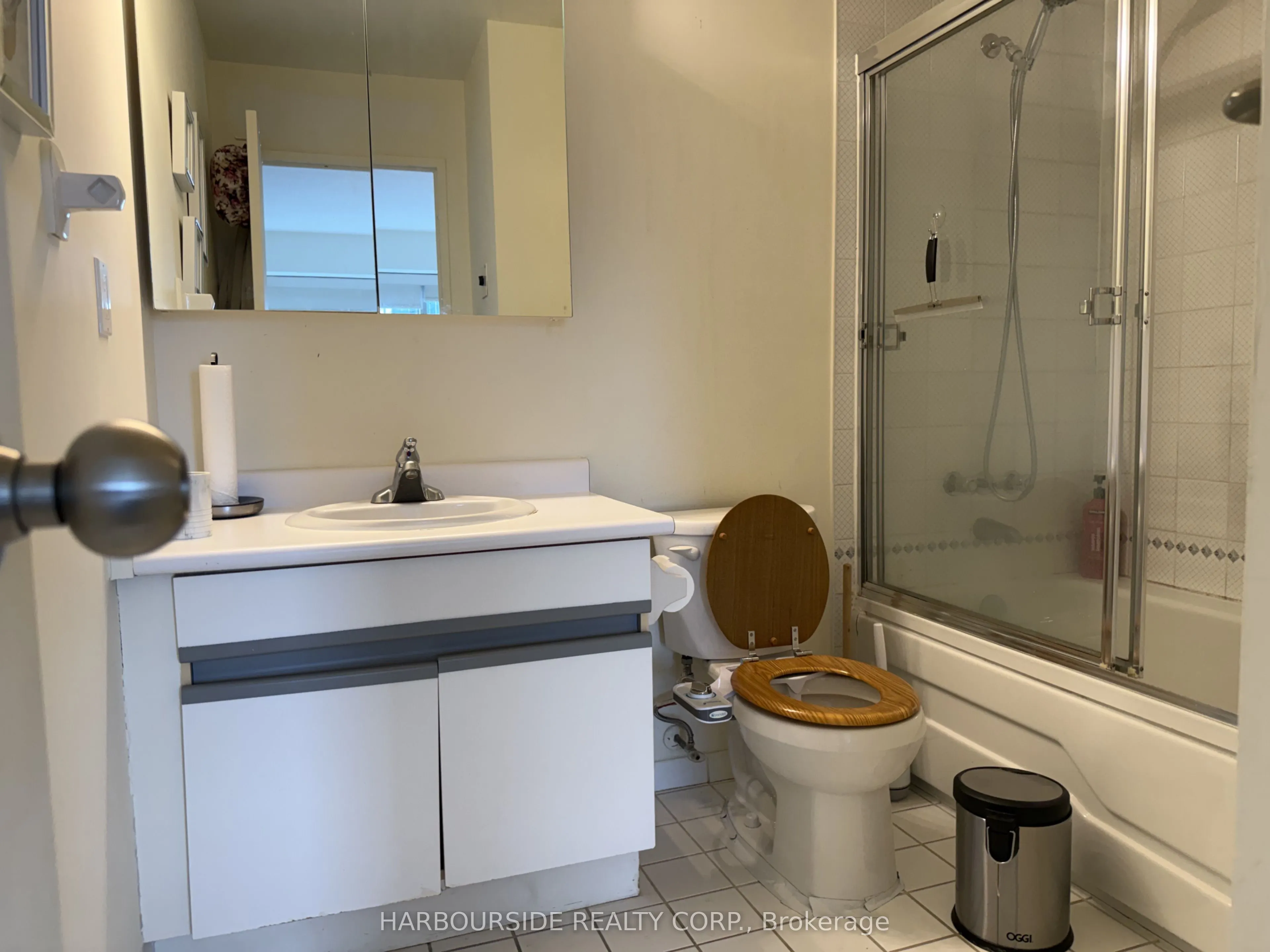 1001 Bay Street #2605