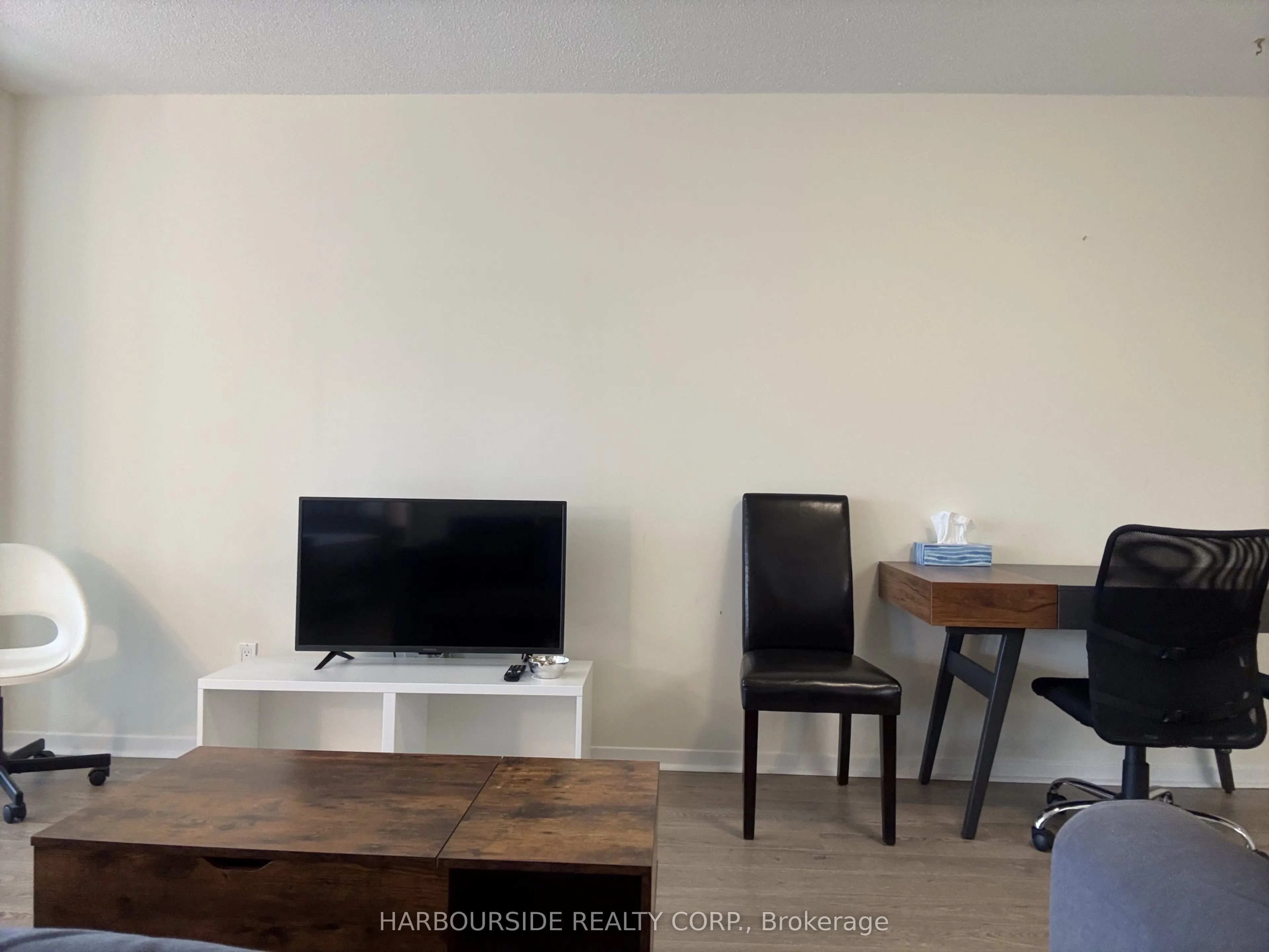 1001 Bay Street #2605