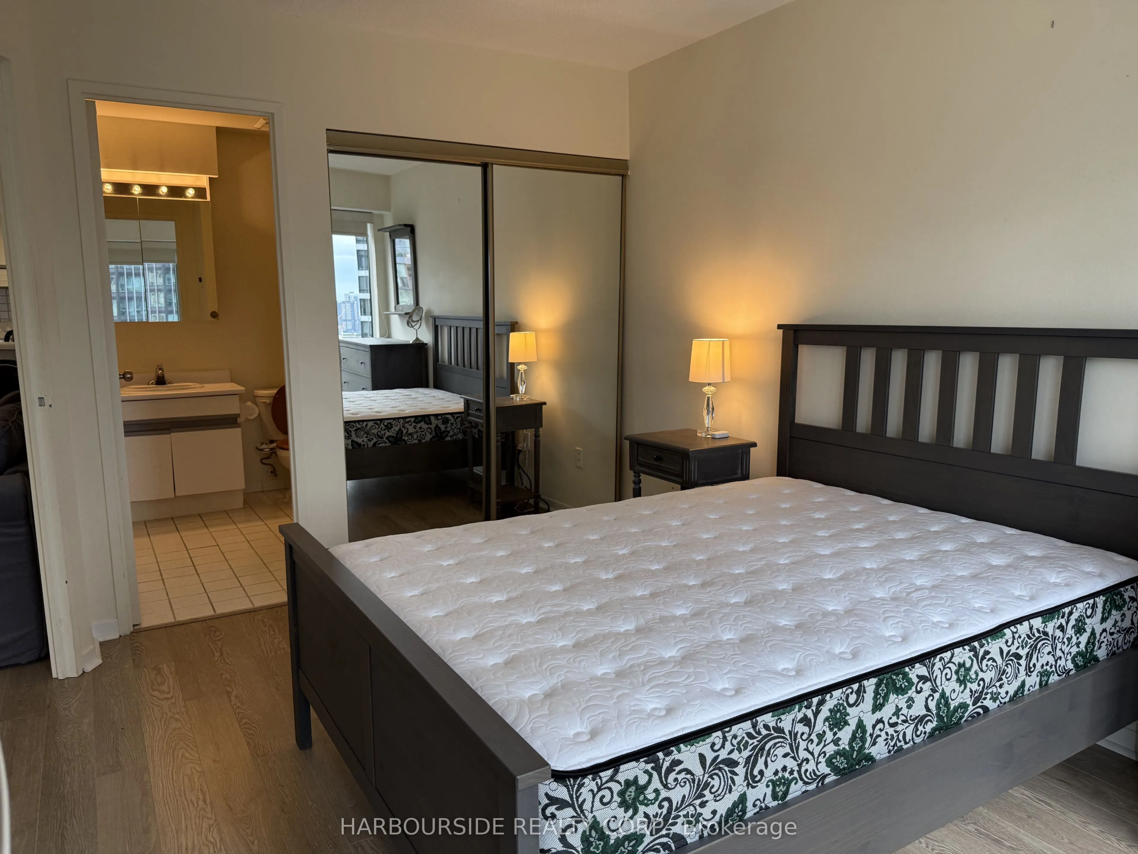 1001 Bay Street #2605