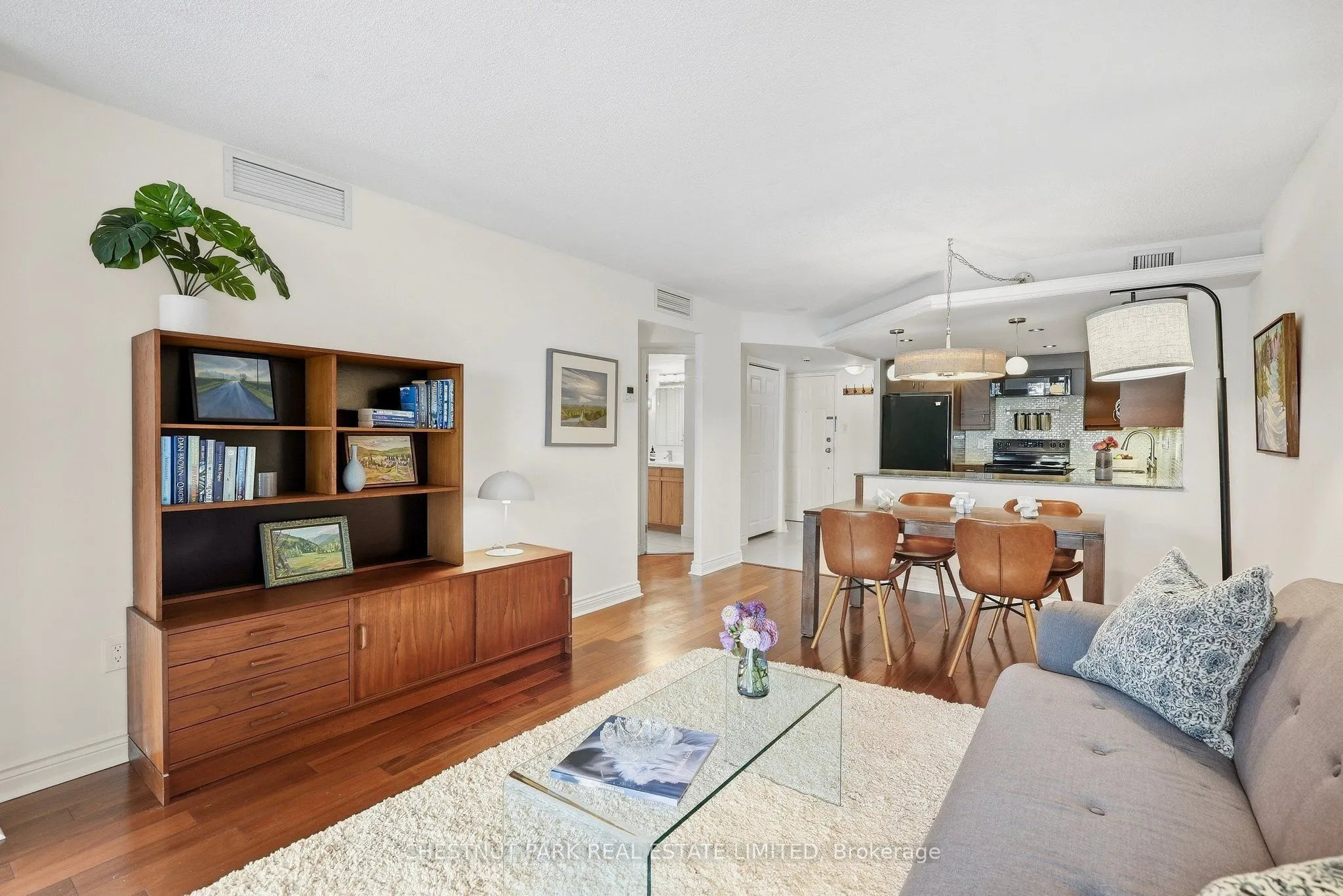 65 Scadding Avenue #211