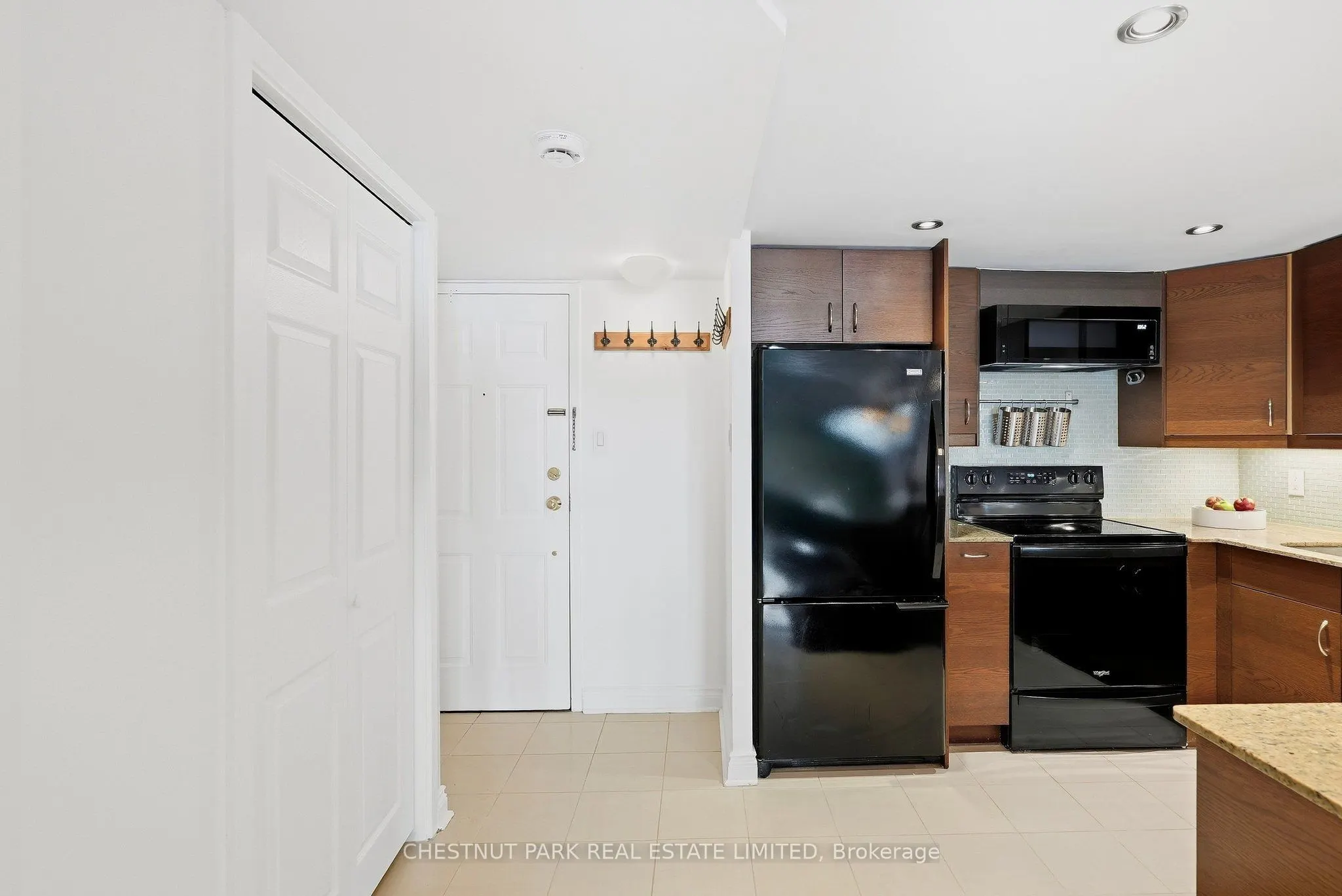 65 Scadding Avenue #211