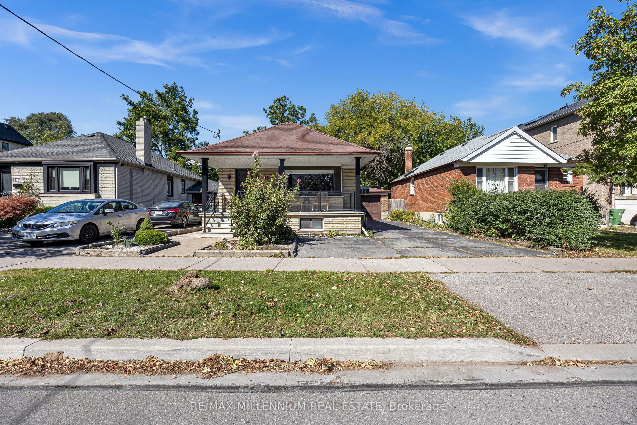 16 Sultana Avenue