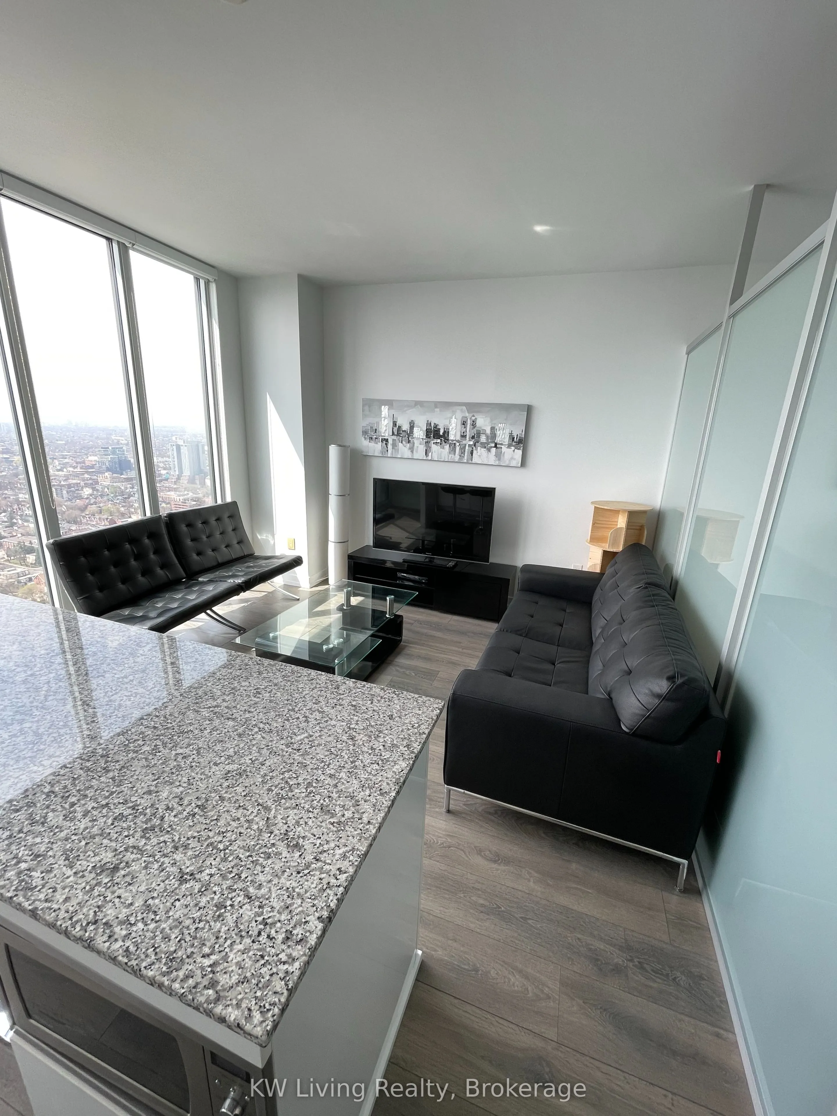 426 University Avenue #Ph301