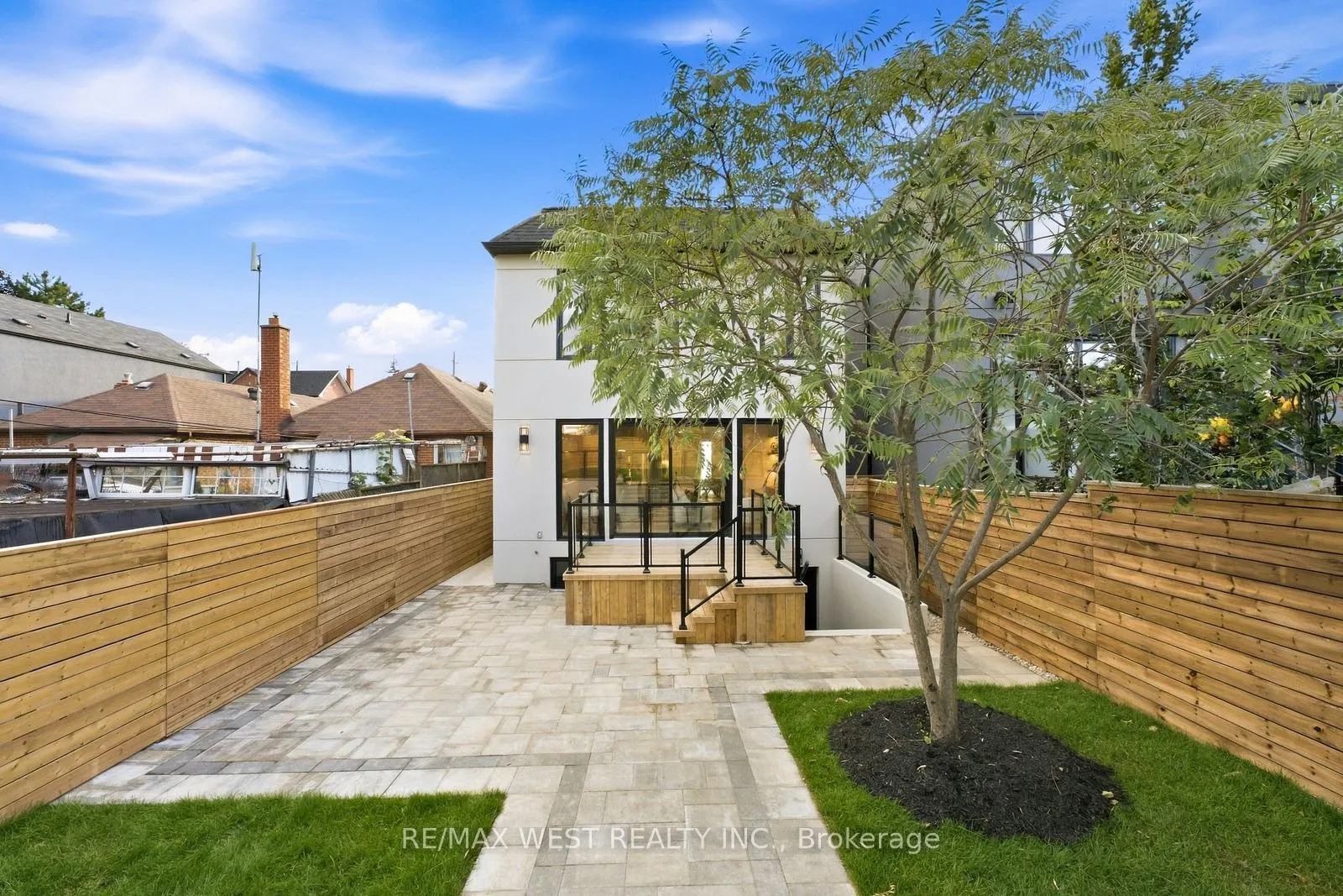 77 Alameda Avenue