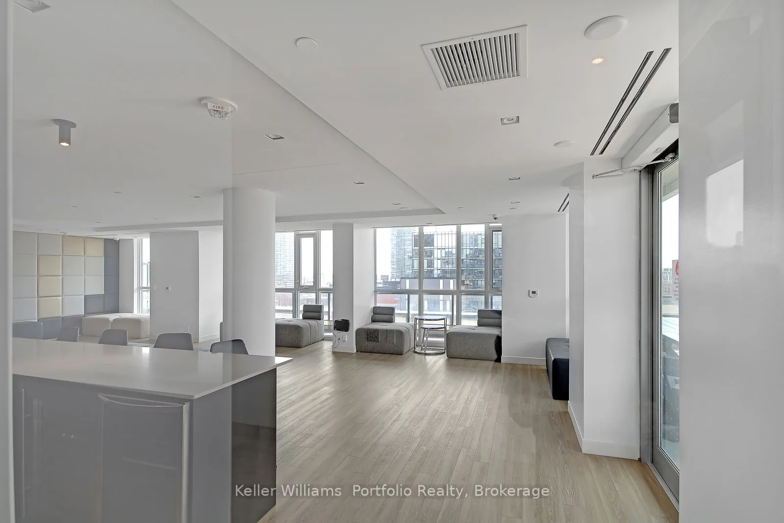 120 Parliament Street #1015