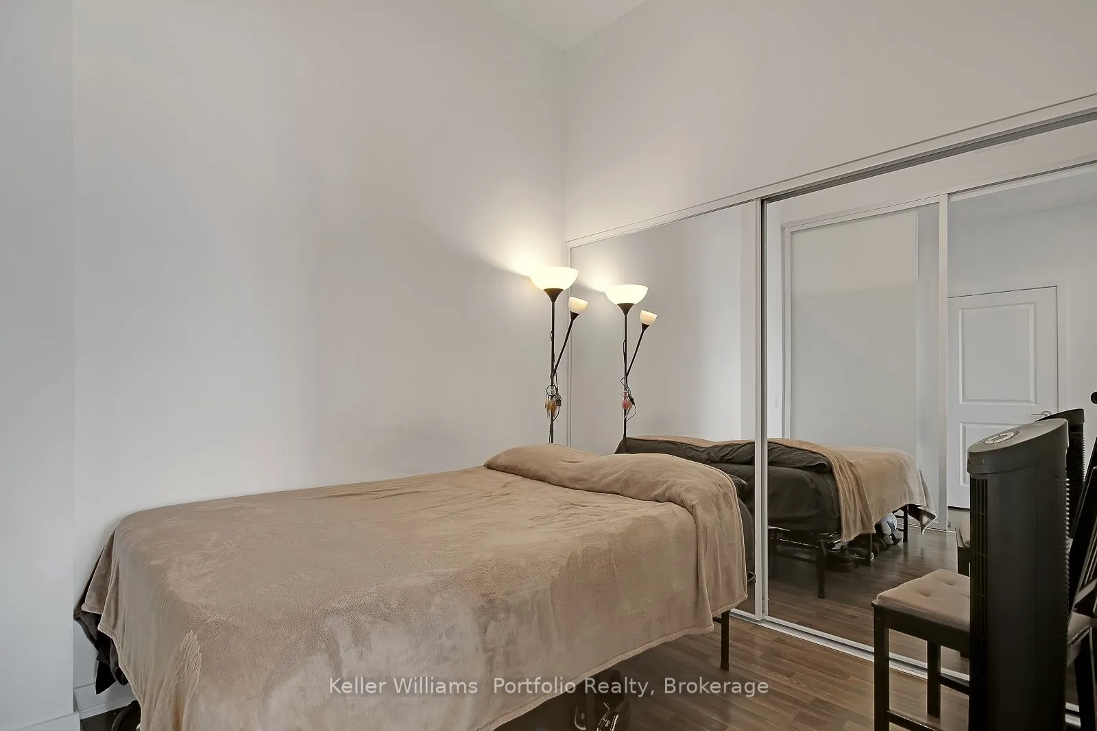 120 Parliament Street #1015