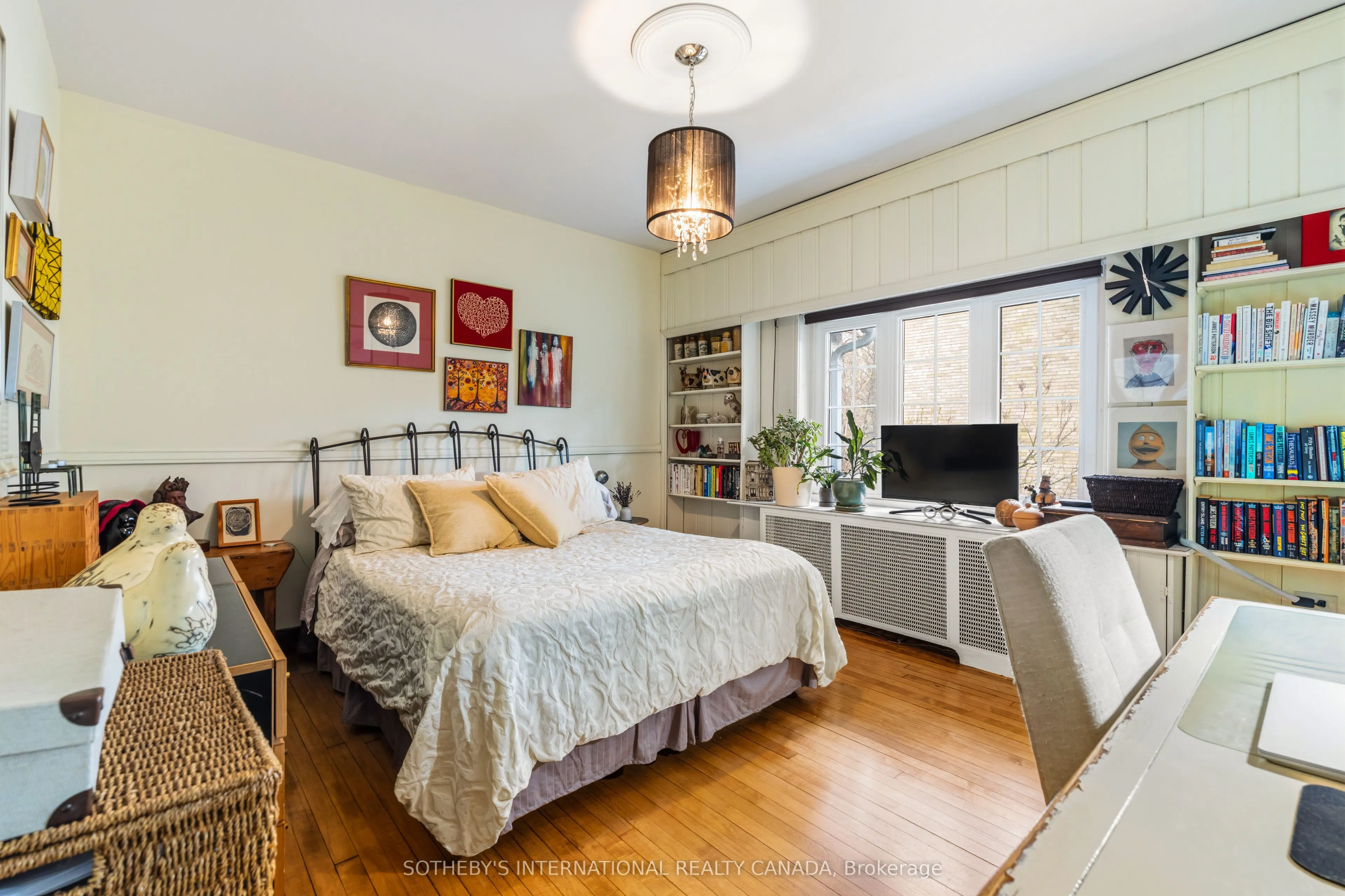 50 Glen Elm Avenue