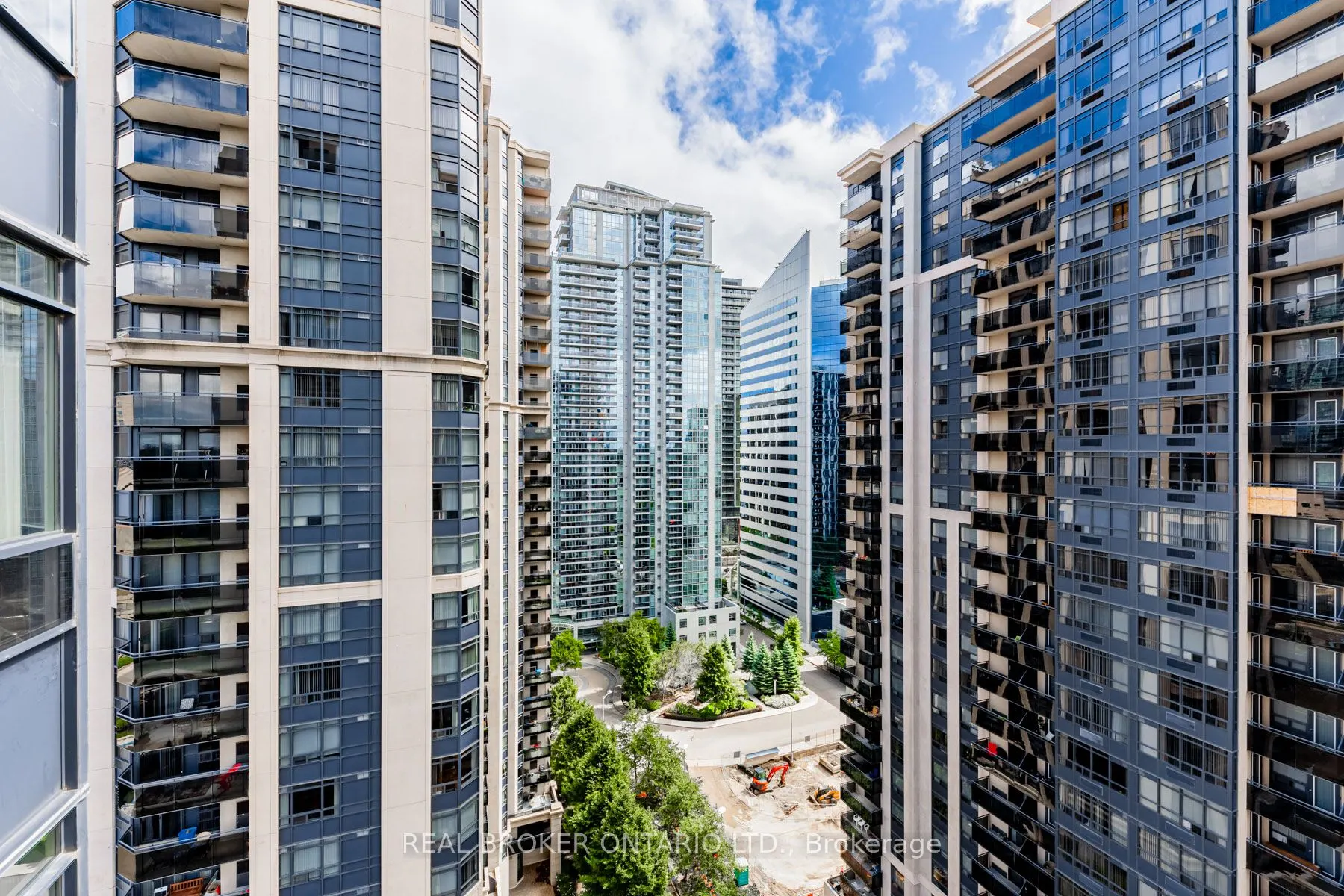 153 Beecroft Road #2011