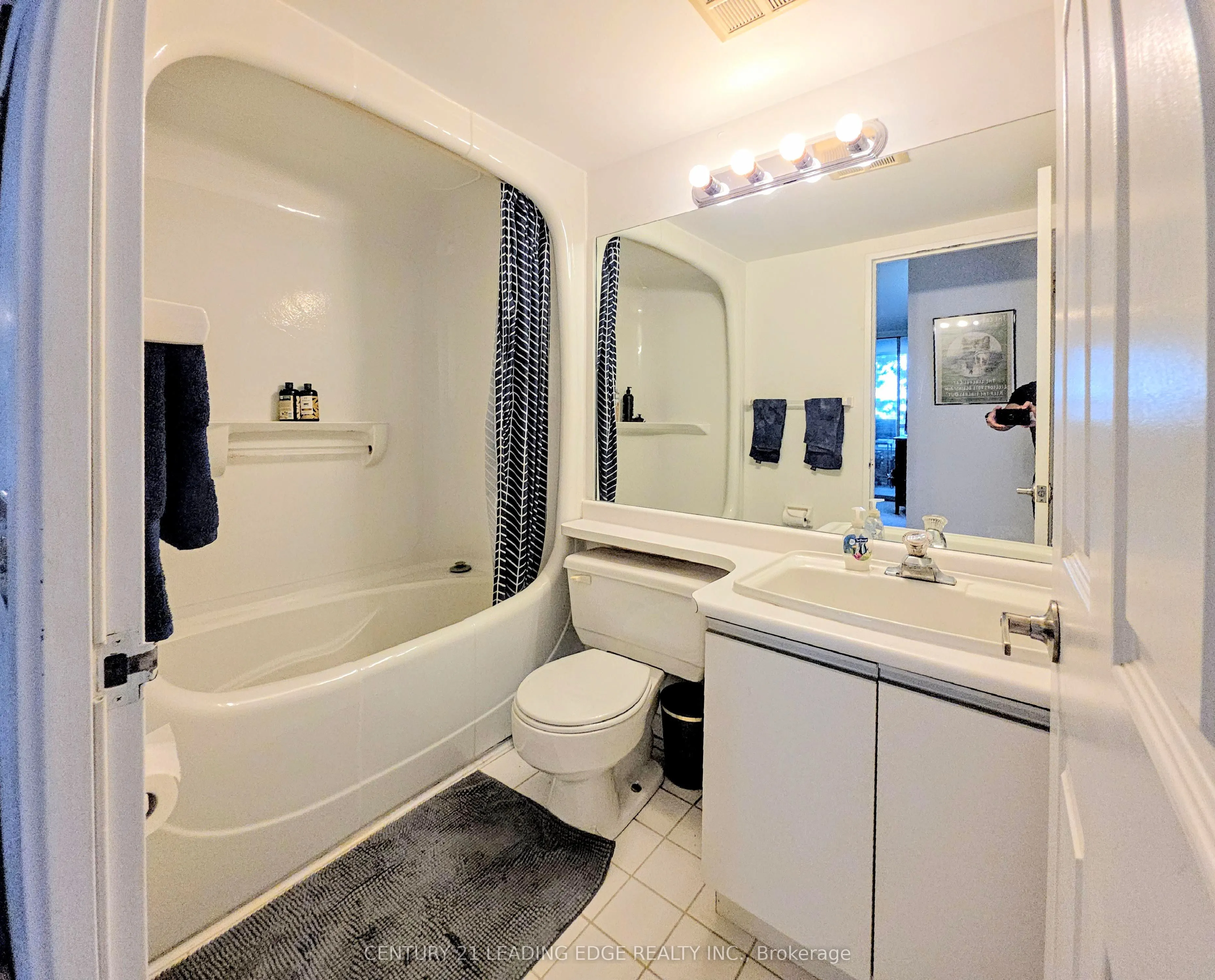 7 Bishop Avenue #314