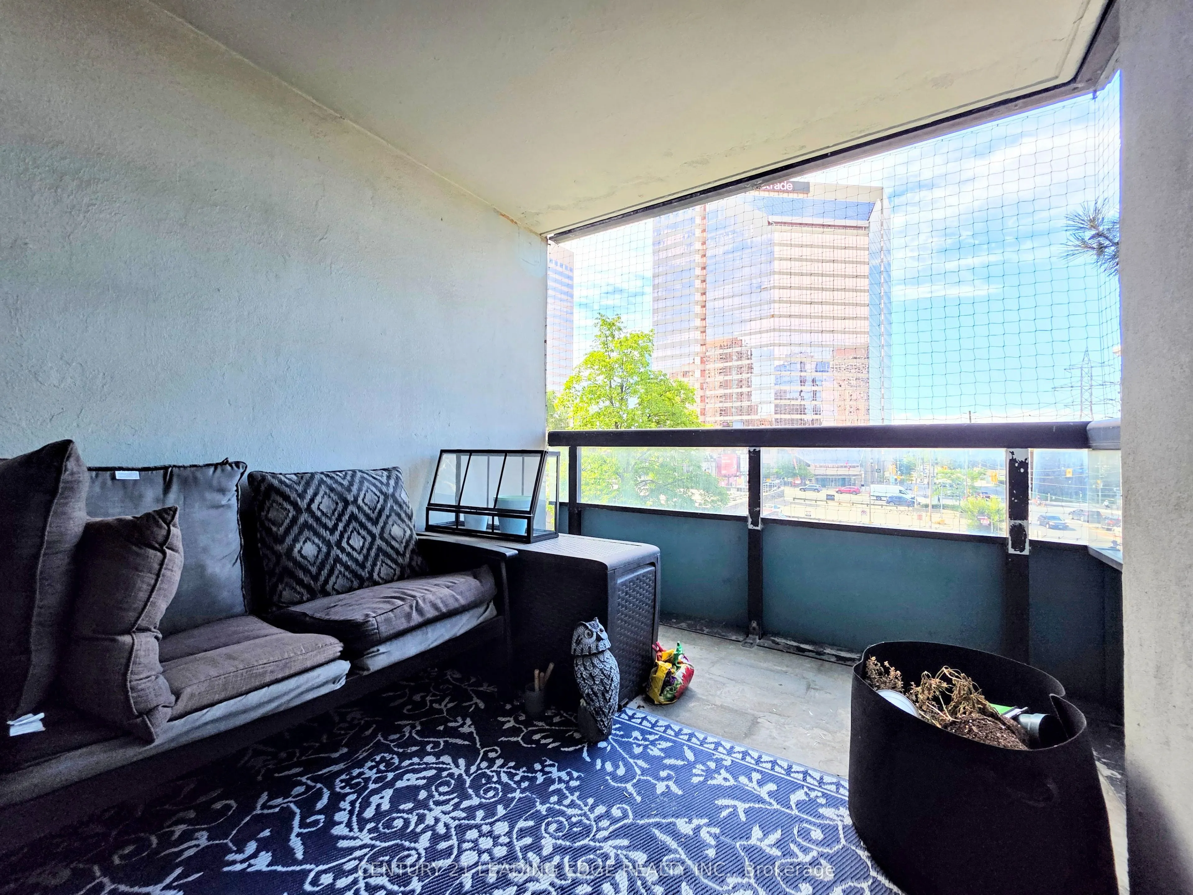 7 Bishop Avenue #314