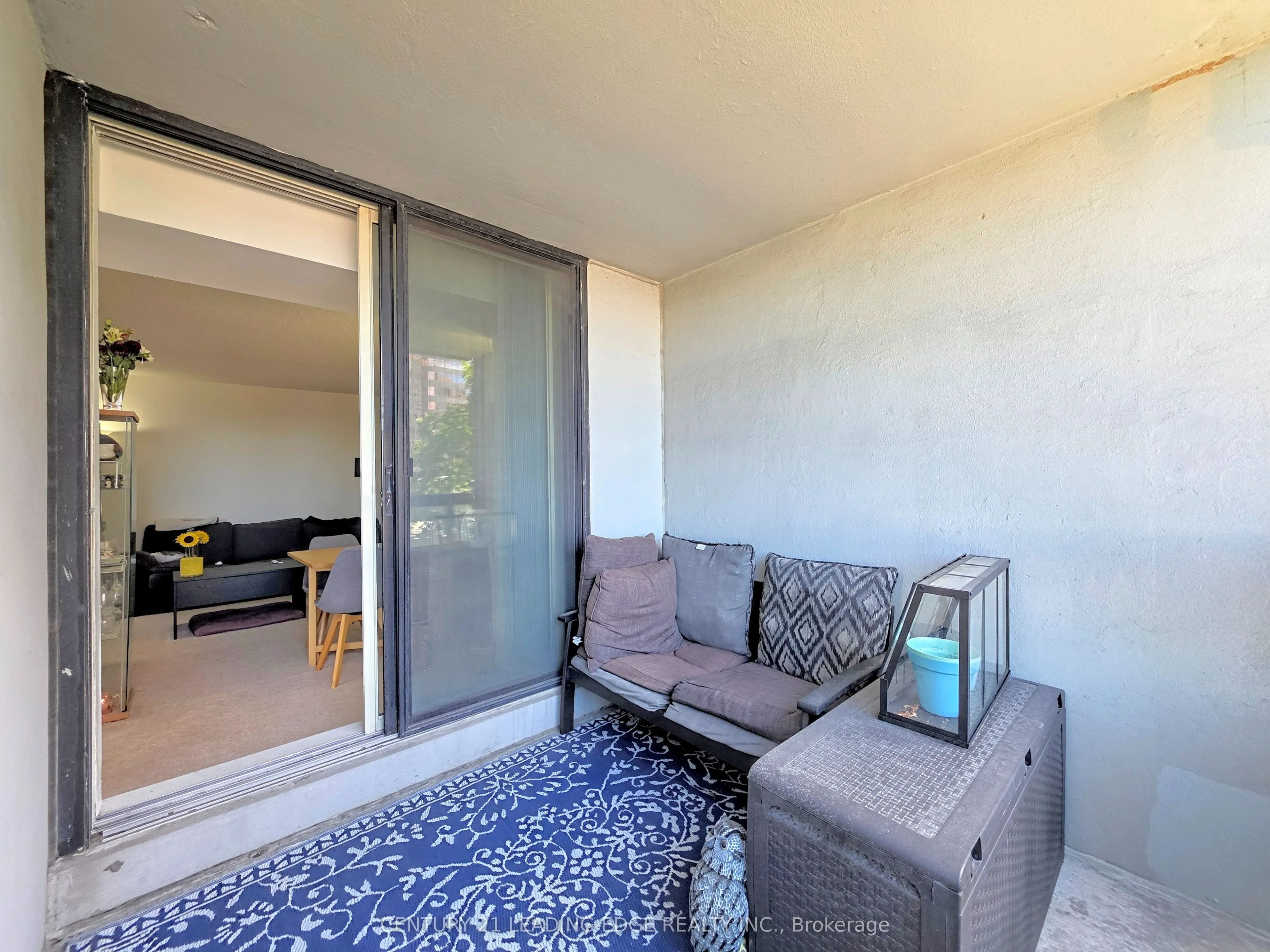 7 Bishop Avenue #314