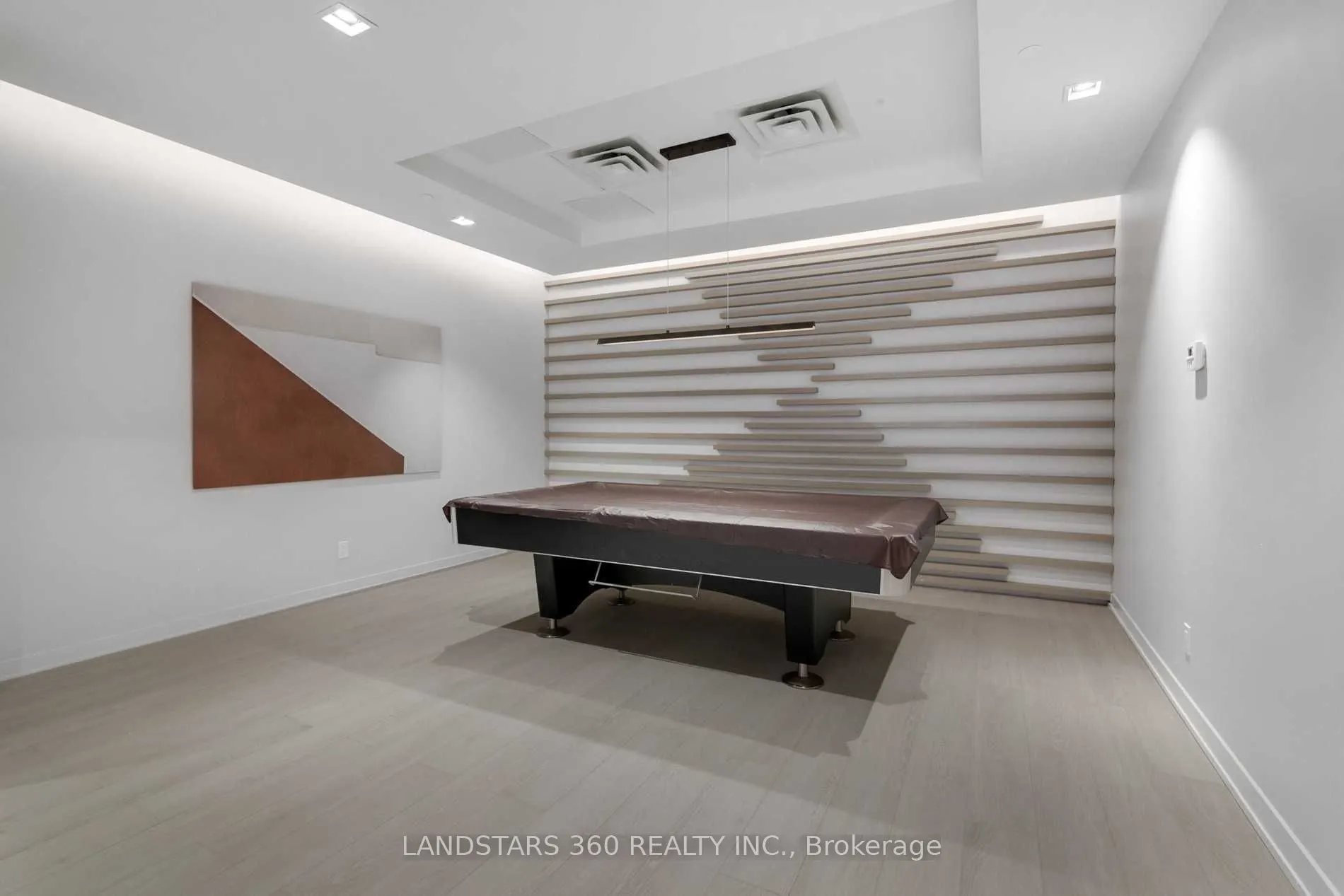 180 Fairview Mall Drive #1912